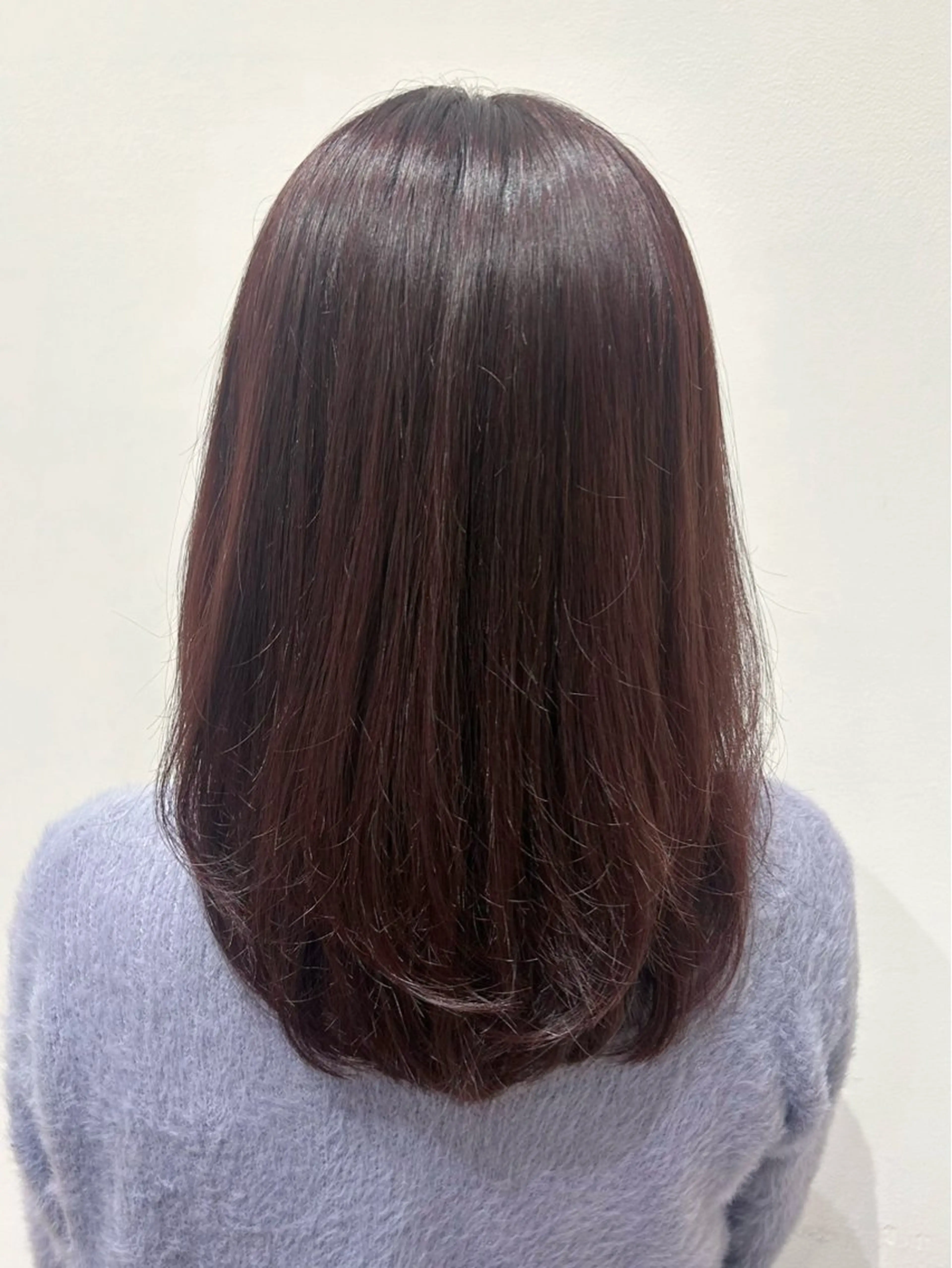 カラー ヘアカラー 市吉 杏奈のヘアスタイル