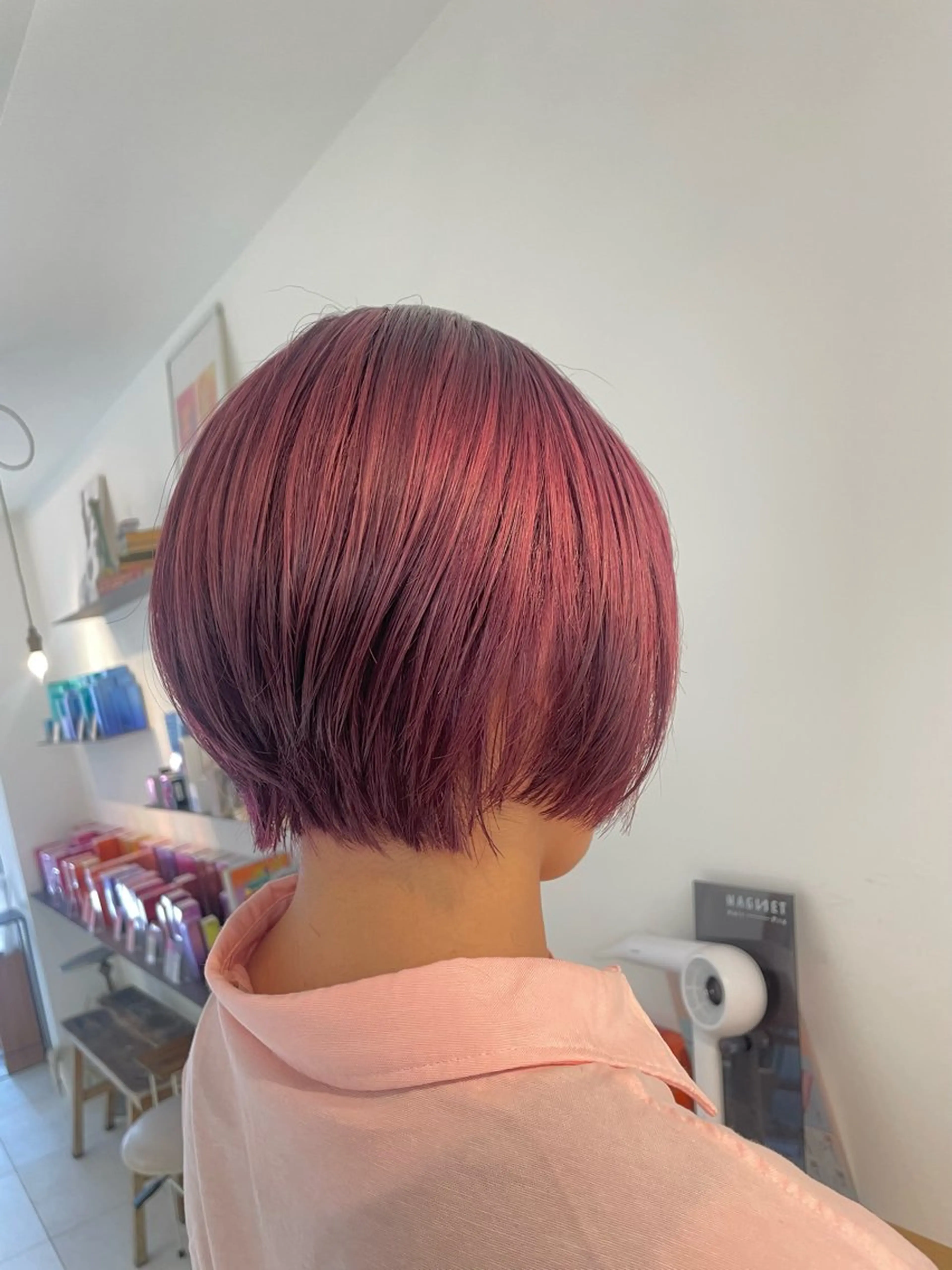 ショート カラー ショートボブ ブリーチ ピンクカラー ボブ ショートヘア 福田 千尋のヘアスタイル