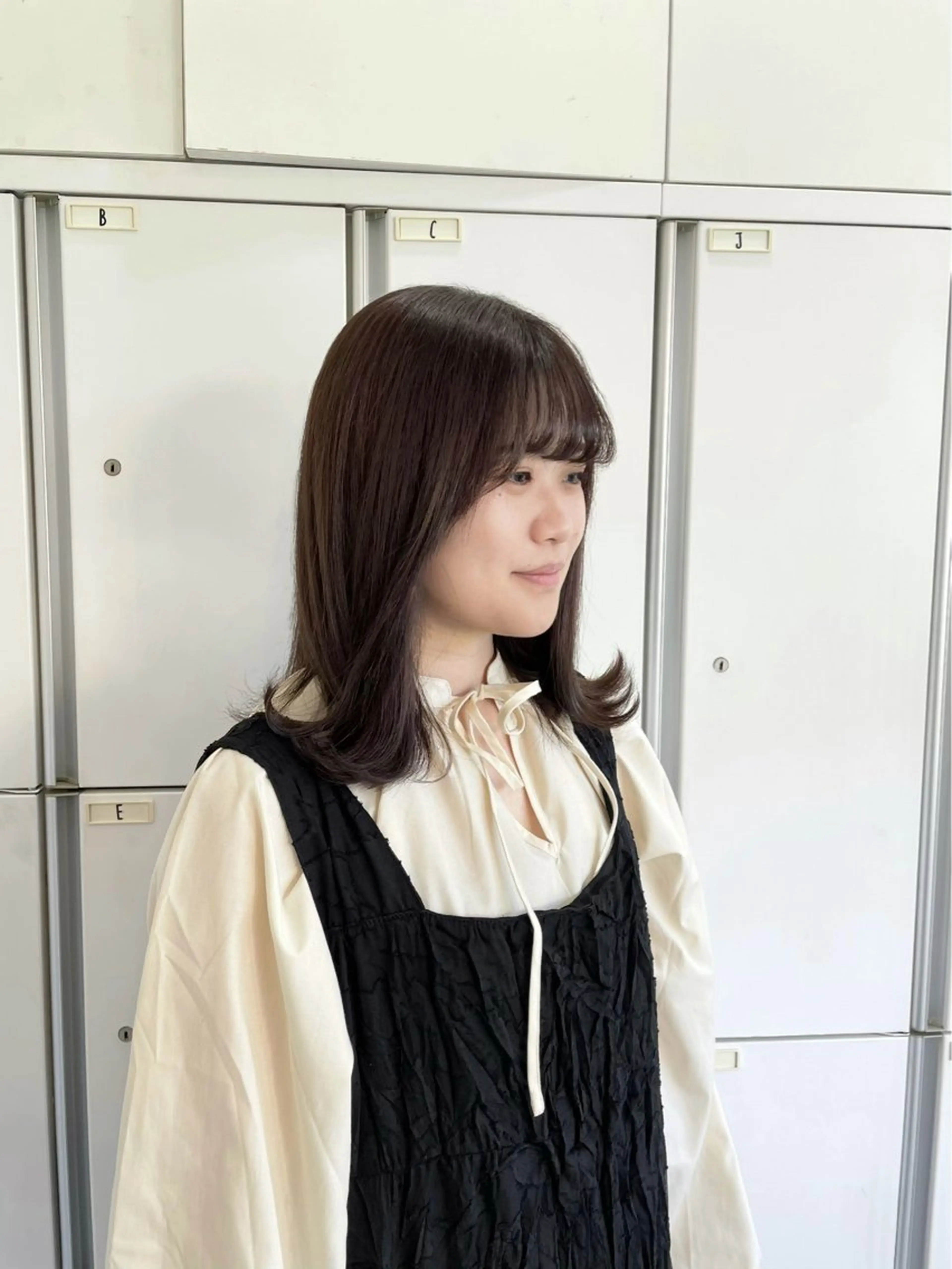 ミディアム カラー nanaka :のヘアスタイル