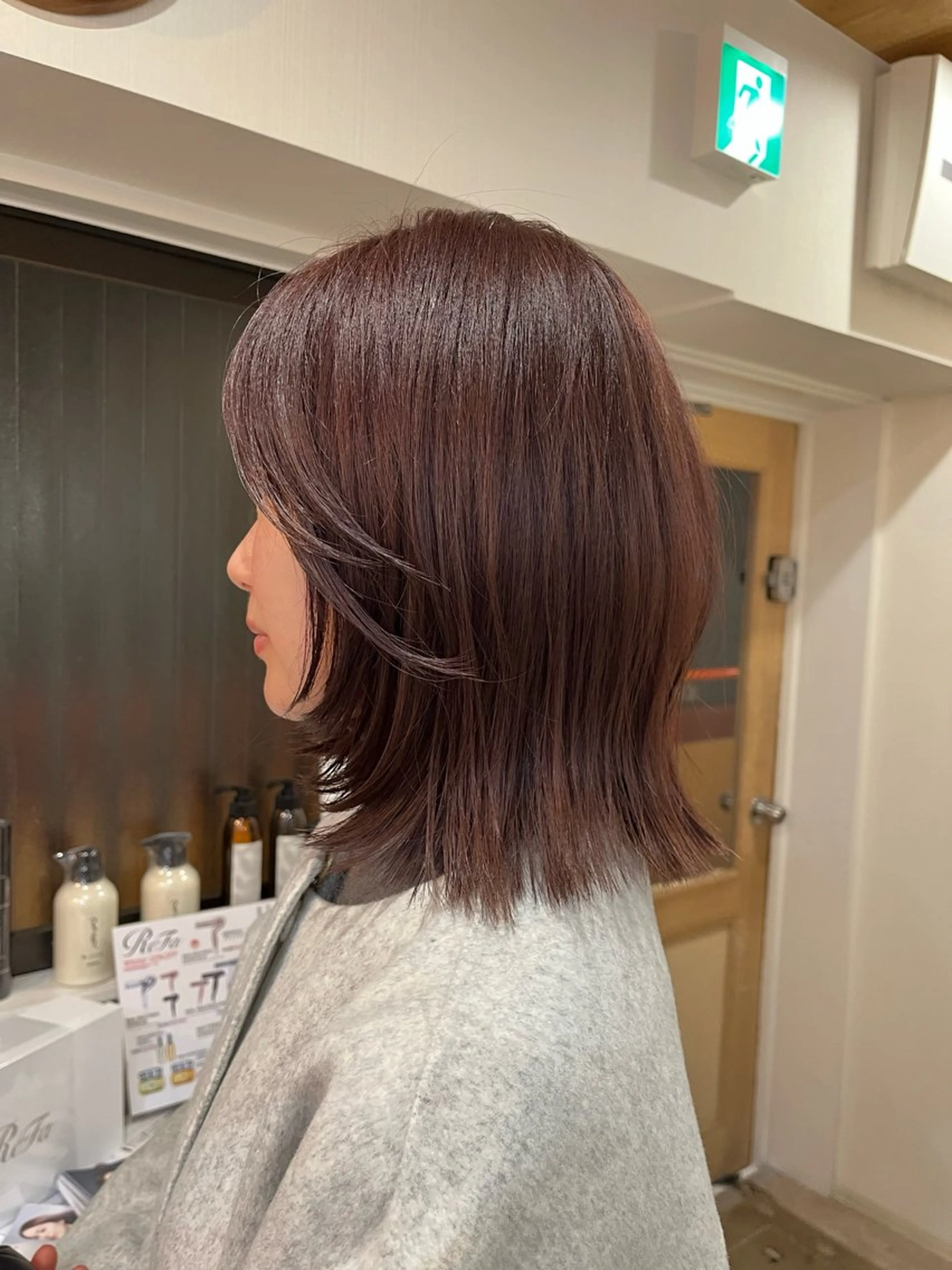 ミディアム カラー 下石怜子/レイヤー/ 透明感カラーのヘアスタイル