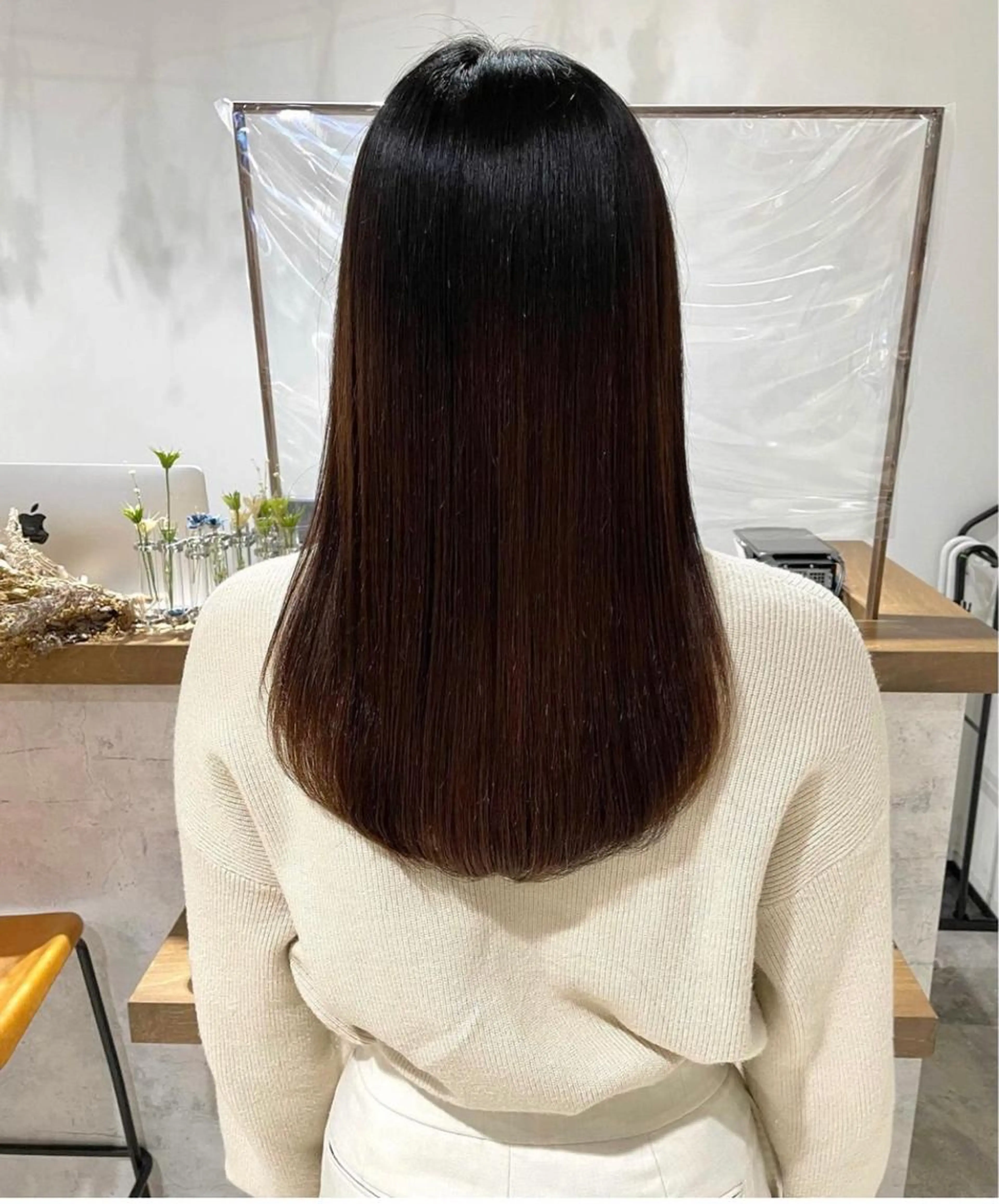 【 ミニモ限定🌼 】 前髪縮毛矯正 + カット +トリートメントの写真