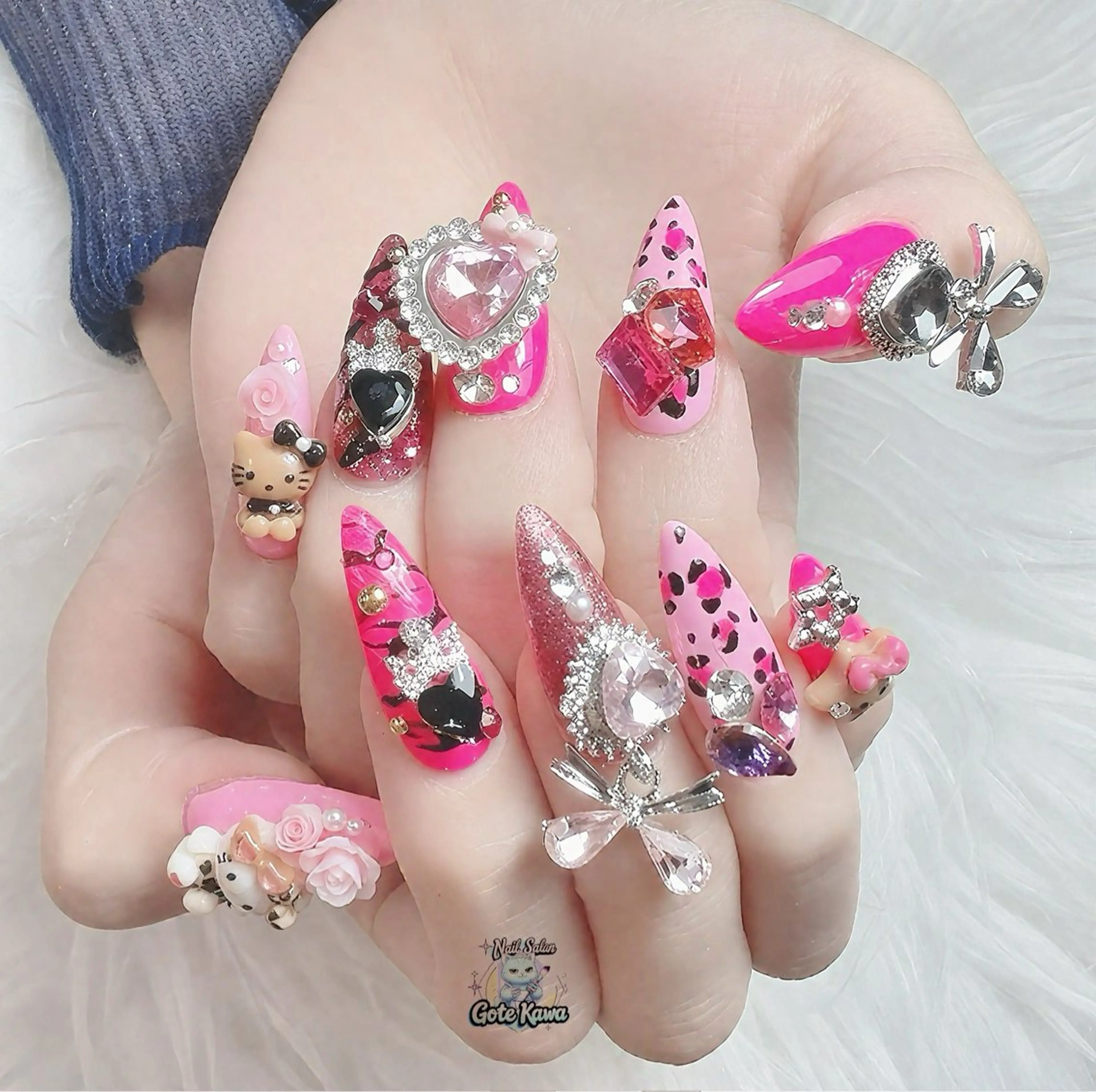 ネイル アートネイル 持ち込み ピンク バレンタイン ハンドネイル ハンドケア GOTE KAWA Nail Salon(ゴテかわ)所属・Gote Kawa nail salonのネイルデザイン