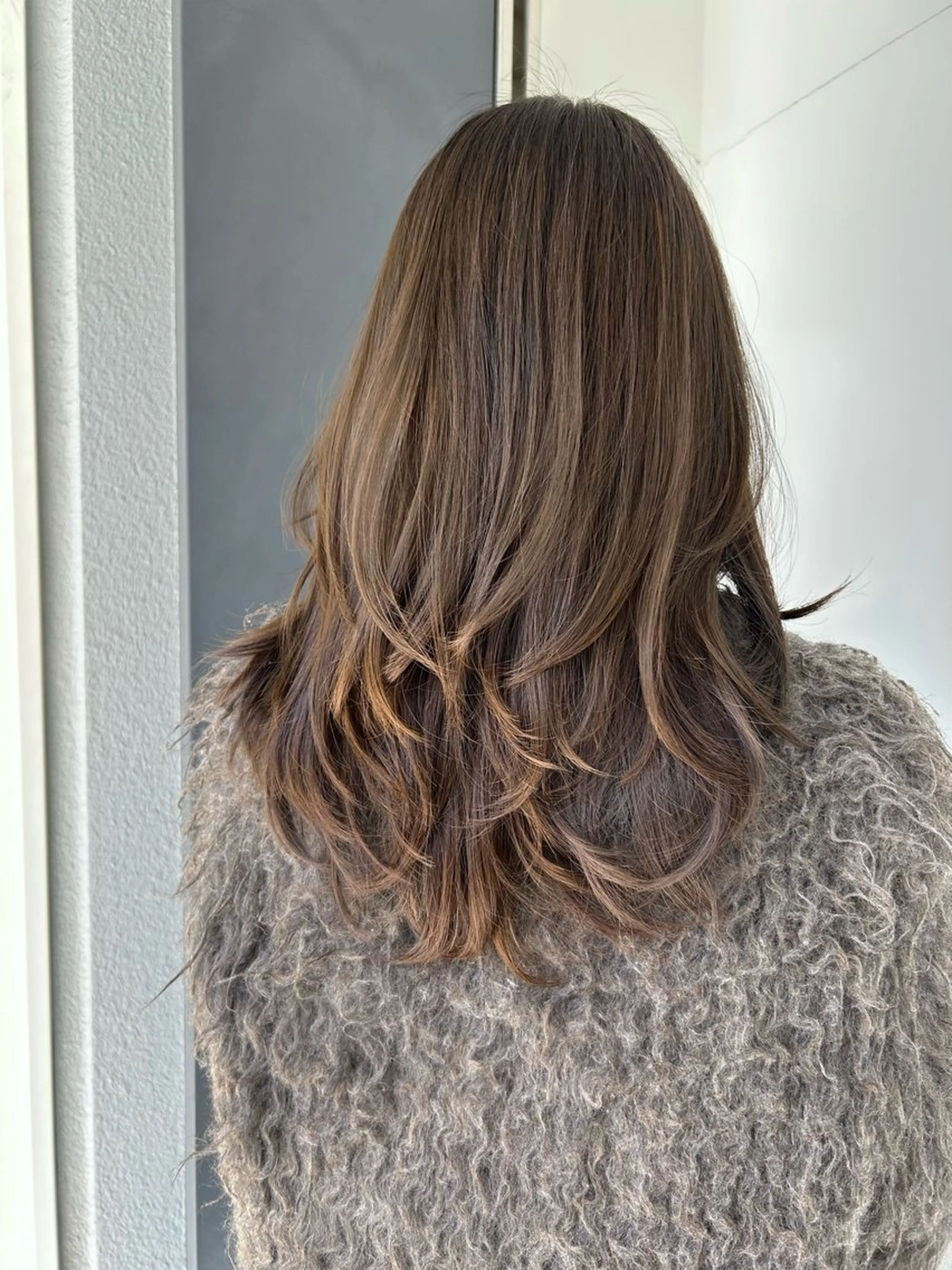 ミディアム カット ヘアカラー Ria／透明感カラー ／レイヤー／ボブ🌸のヘアスタイル