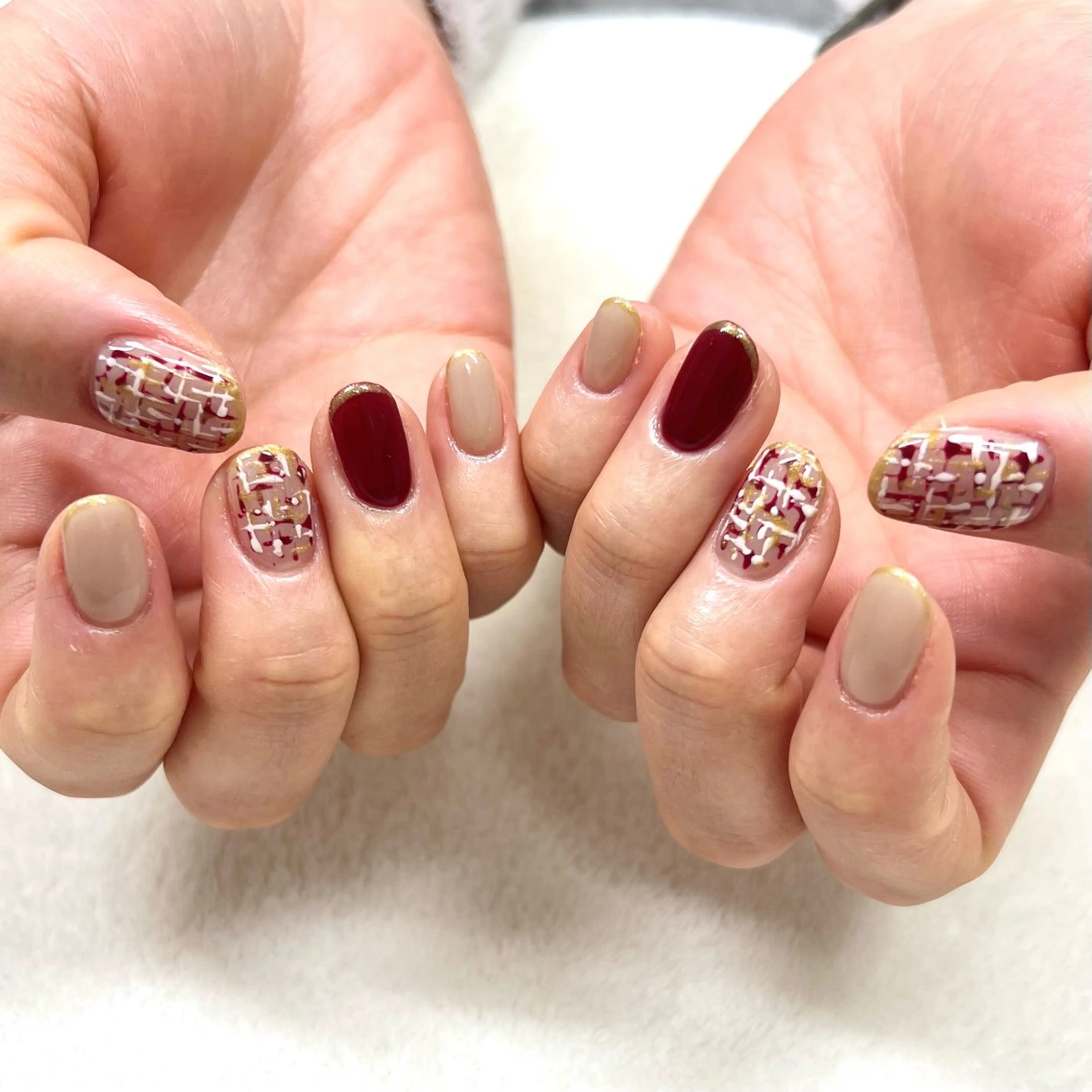 ネイル ハンドネイル ふる〜る所属・鈴木 彩加のマツエク・マツパデザイン