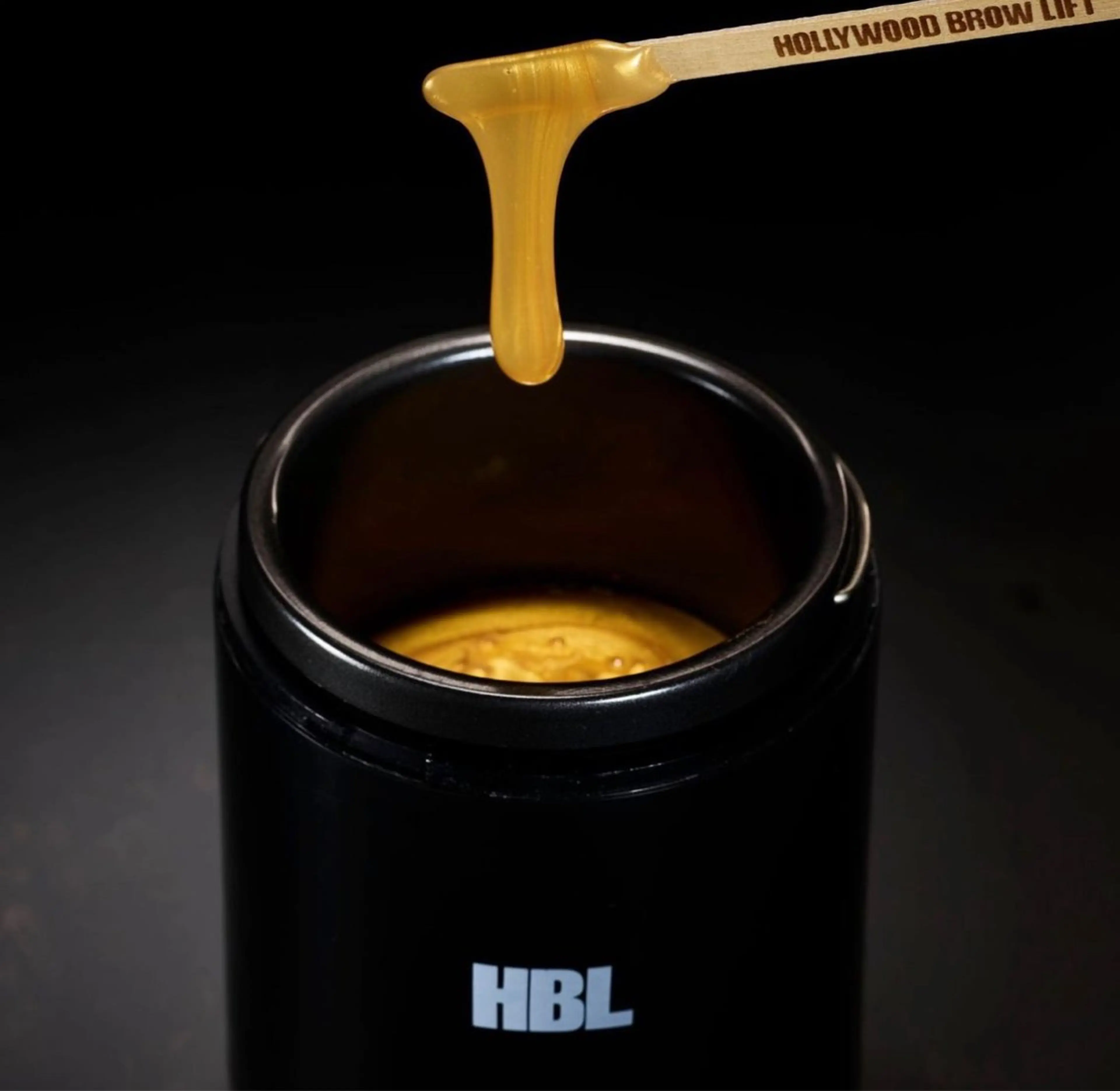 アイブロウ 眉毛ワックス脱毛 Y.Beauty 池袋のマツエク・マツパデザイン