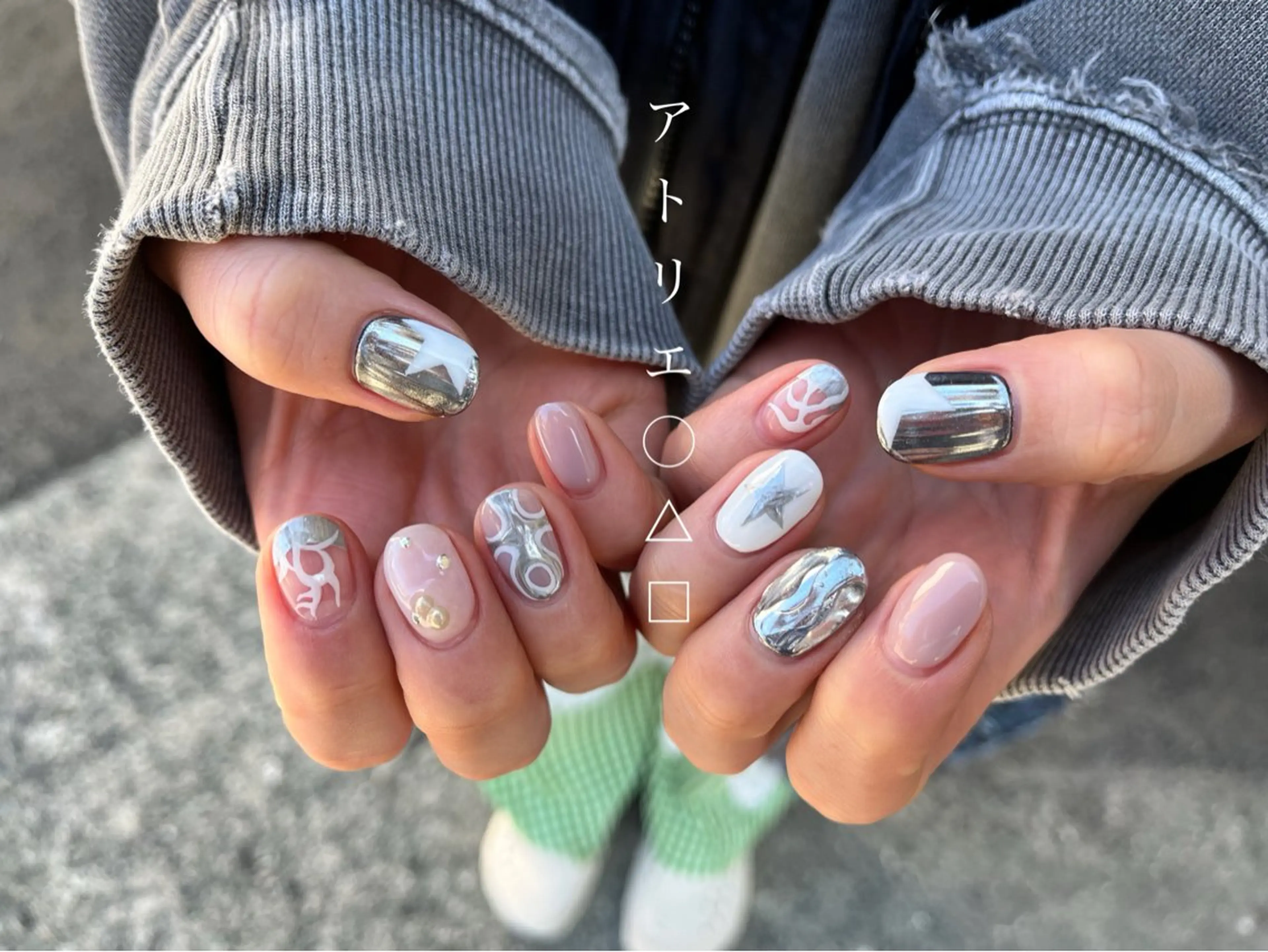 ネイル ハンドネイル アトリエ ○△□のネイルデザイン