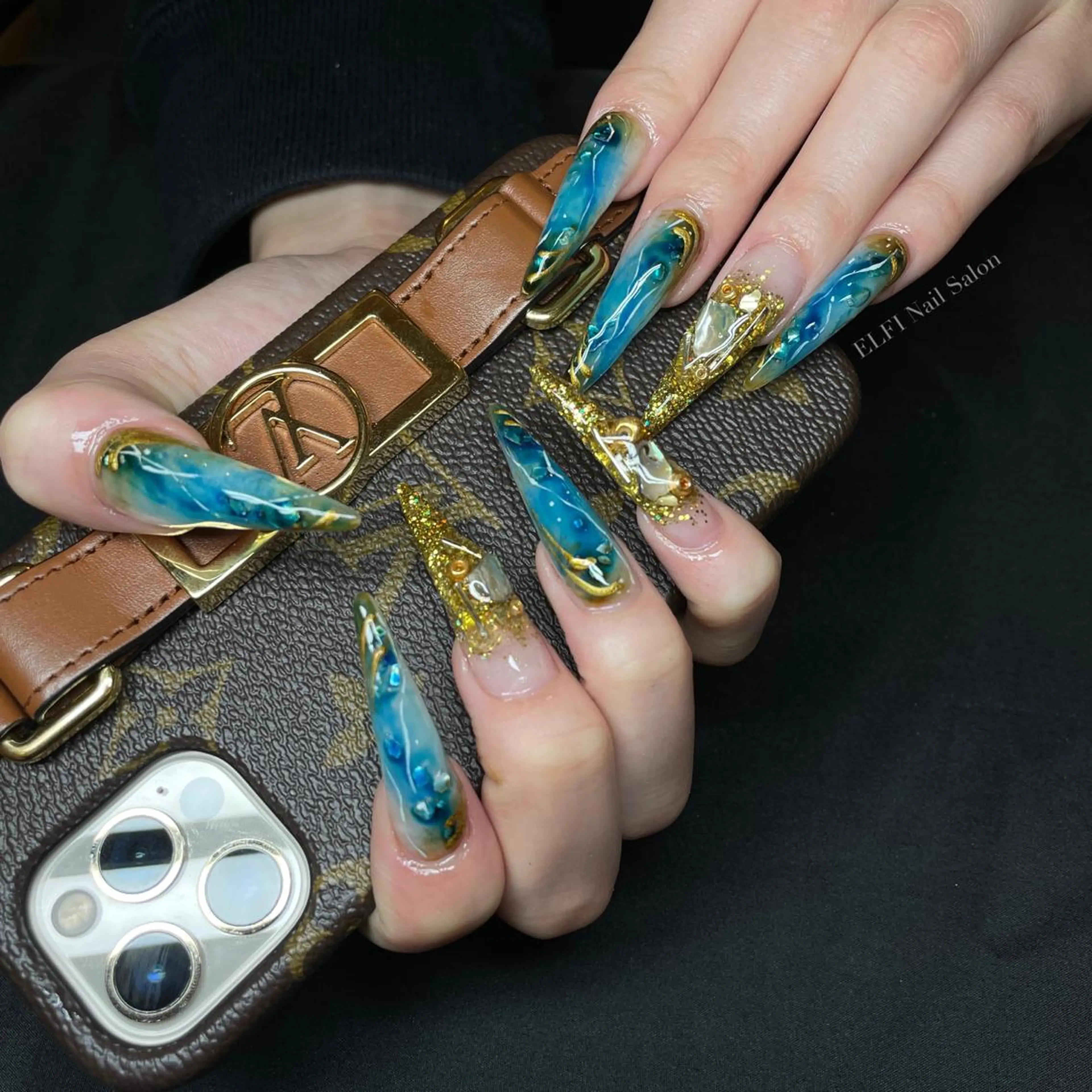 ネイル 🖤スカルプ専門店 新宿・MR🖤のネイルデザイン