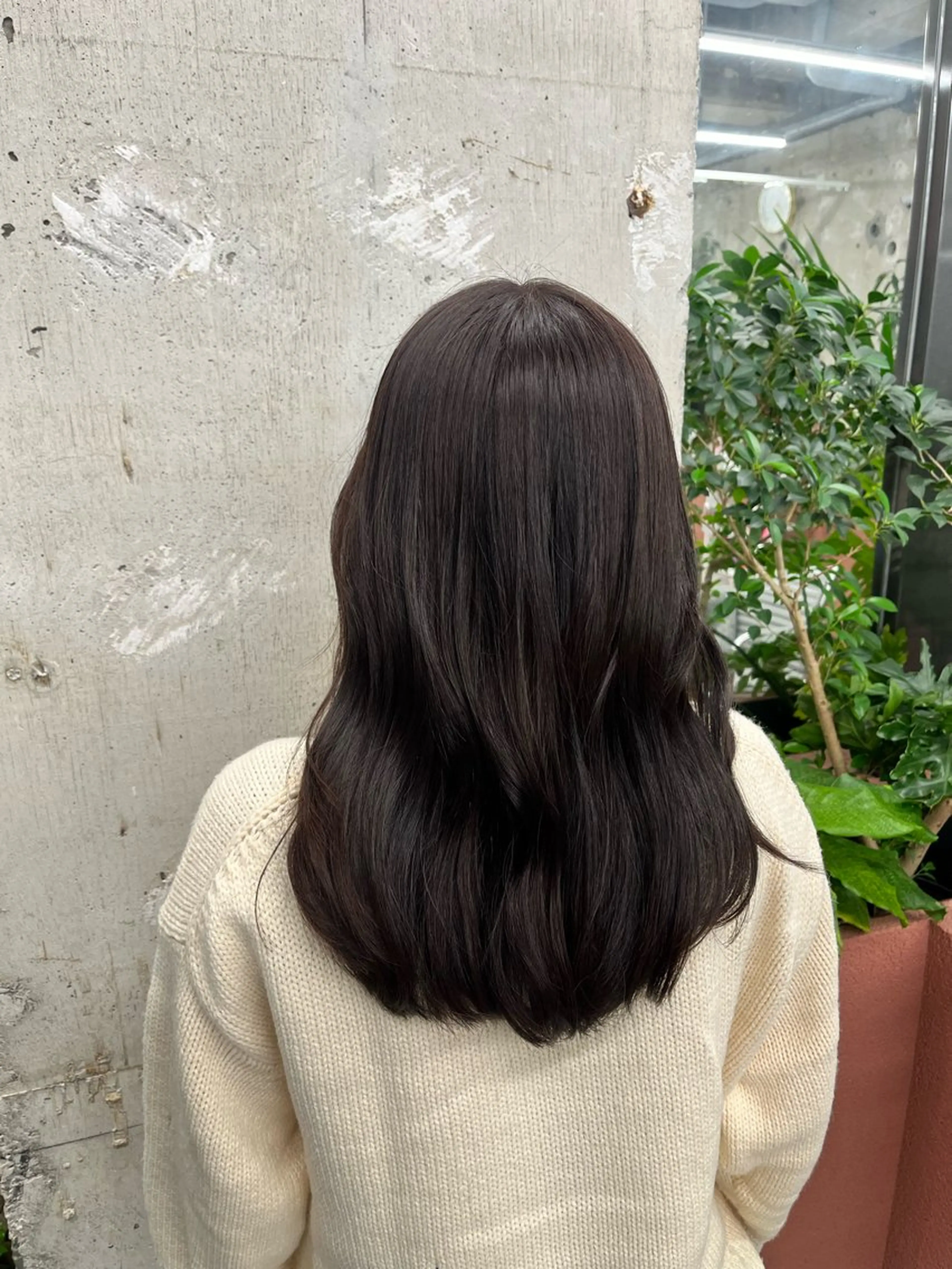 ミディアム カラー 林 菜月のヘアスタイル