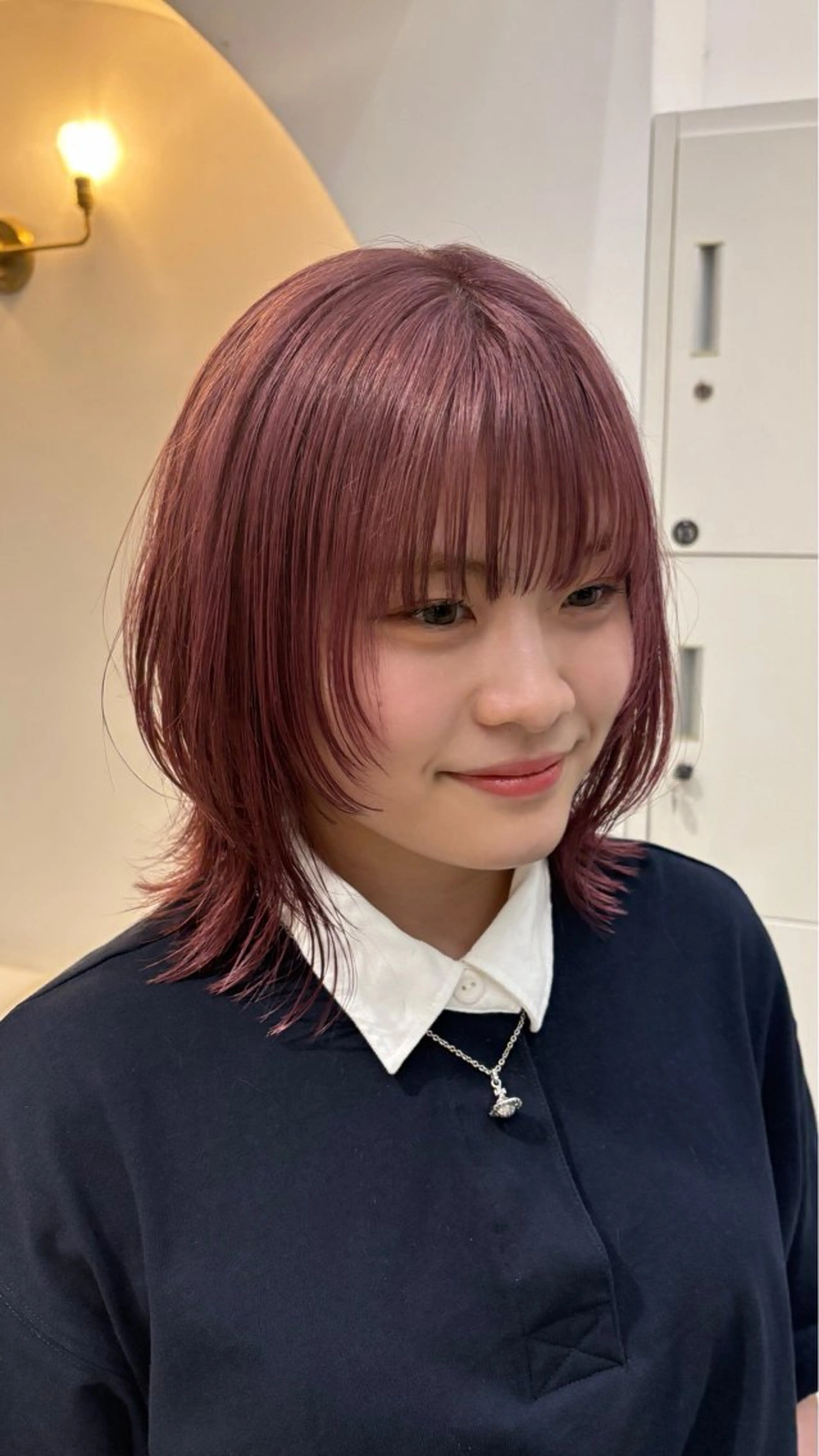 ミディアム カラー ピンクカラー レイヤーカット ヘアカラー 彦坂 柚羽のヘアスタイル