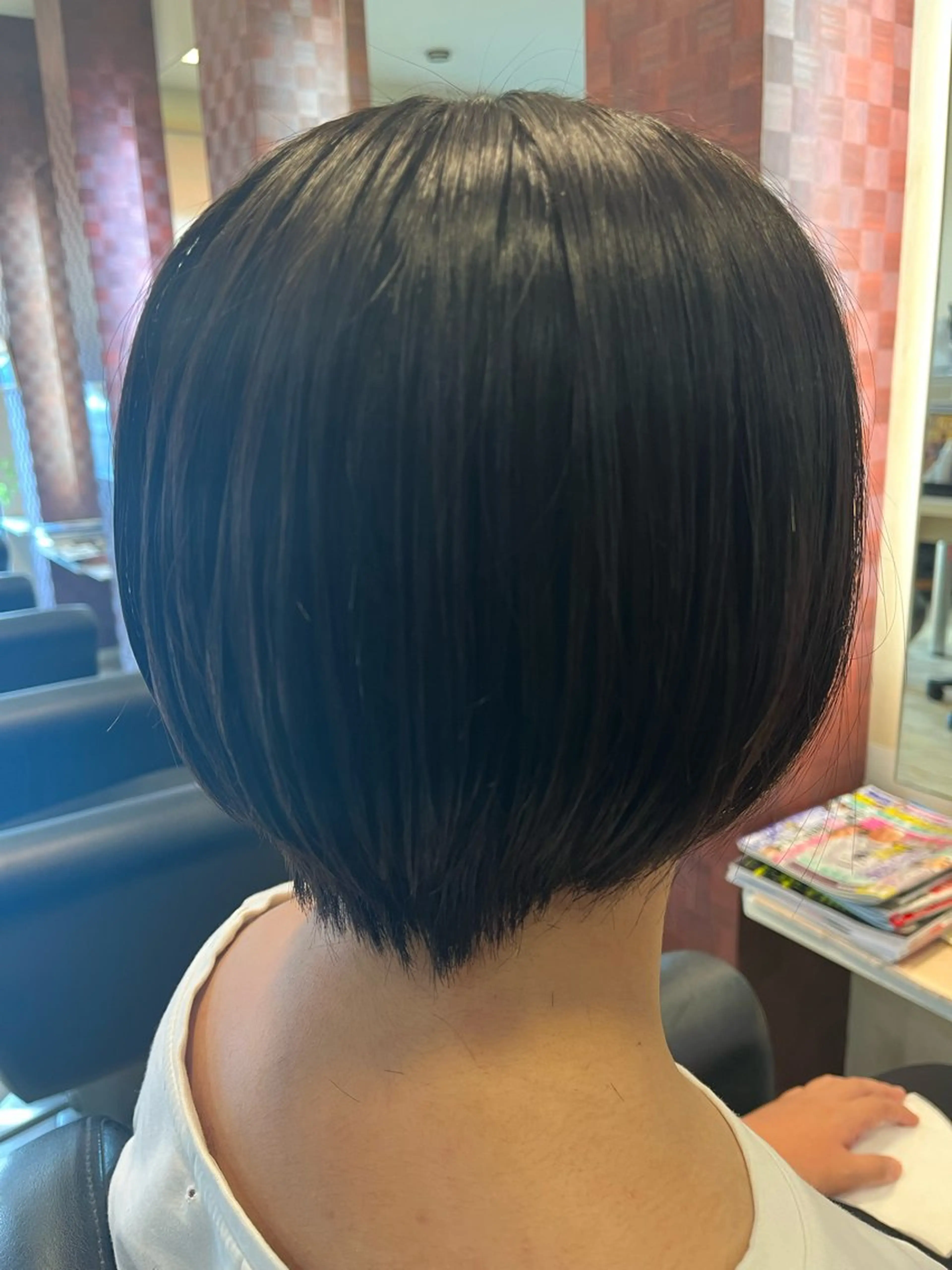 ショート カラー エル美容室所属・織田 英之のヘアスタイル