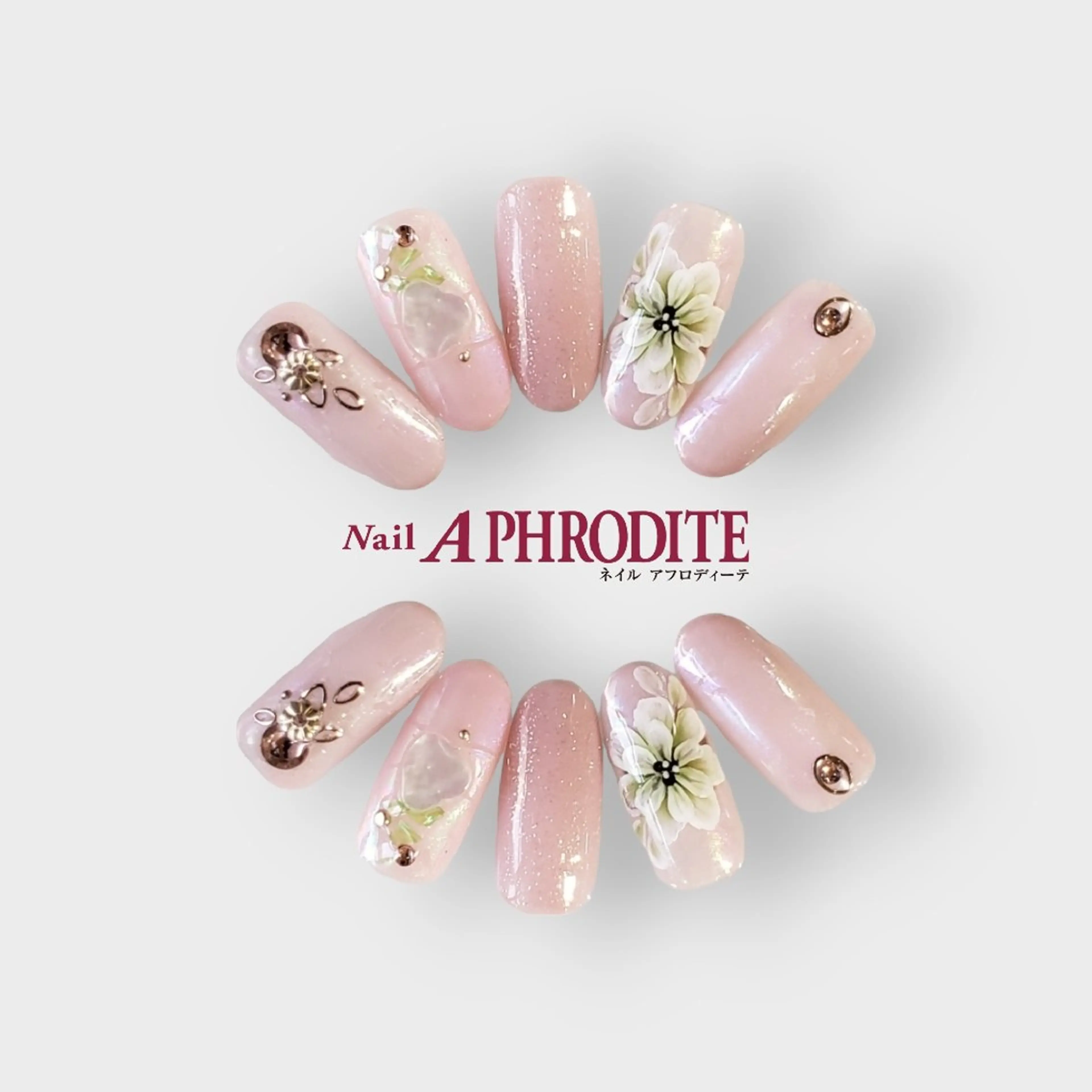 ネイル ジェルネイル ニュアンスネイル スカルプネイル ソフトジェル ネイルチップ ハンドネイル Nail Aphroditeのネイルデザイン