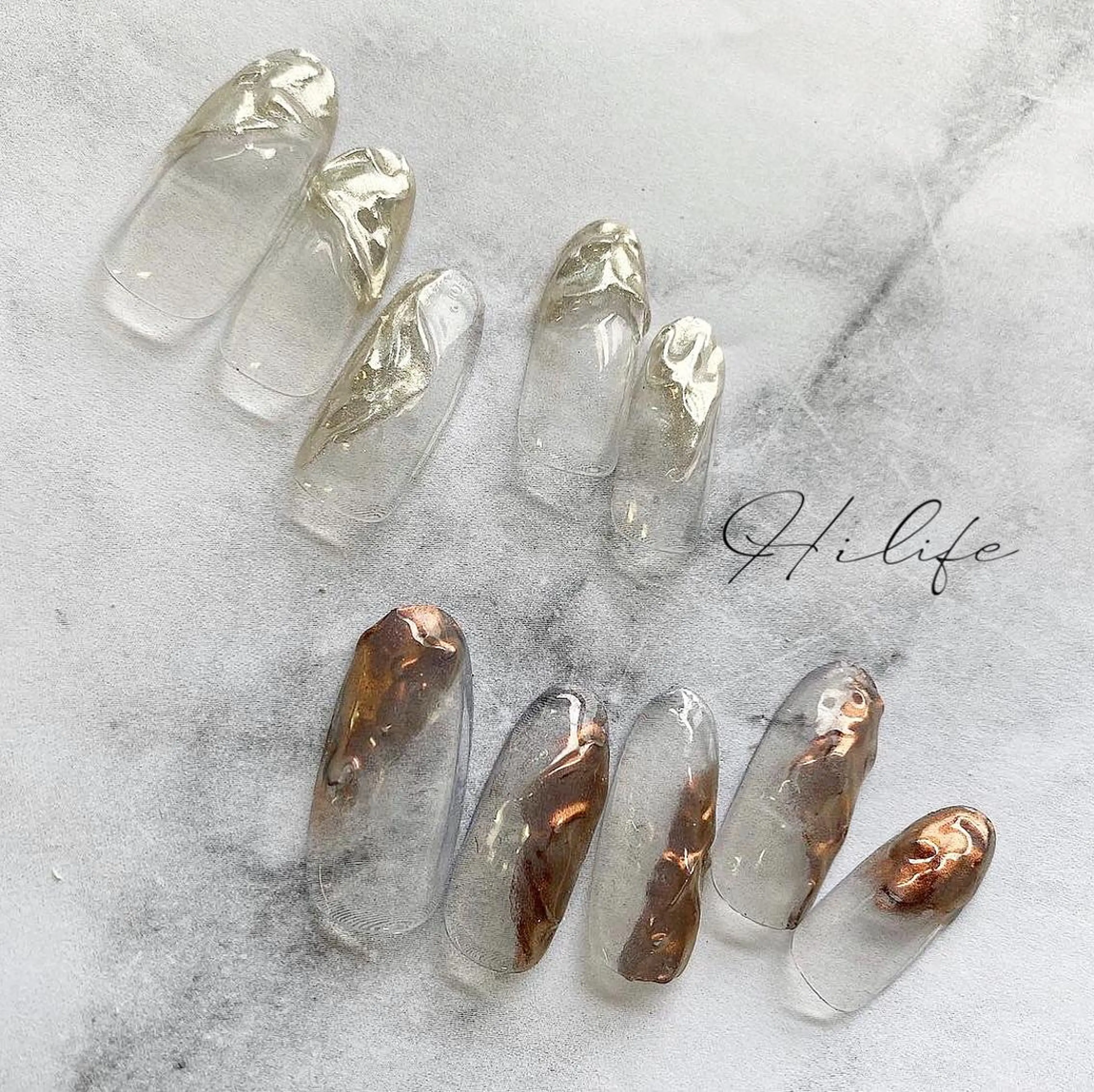 ネイル ミラーネイル ニュアンスネイル Nail Adore.のネイルデザイン