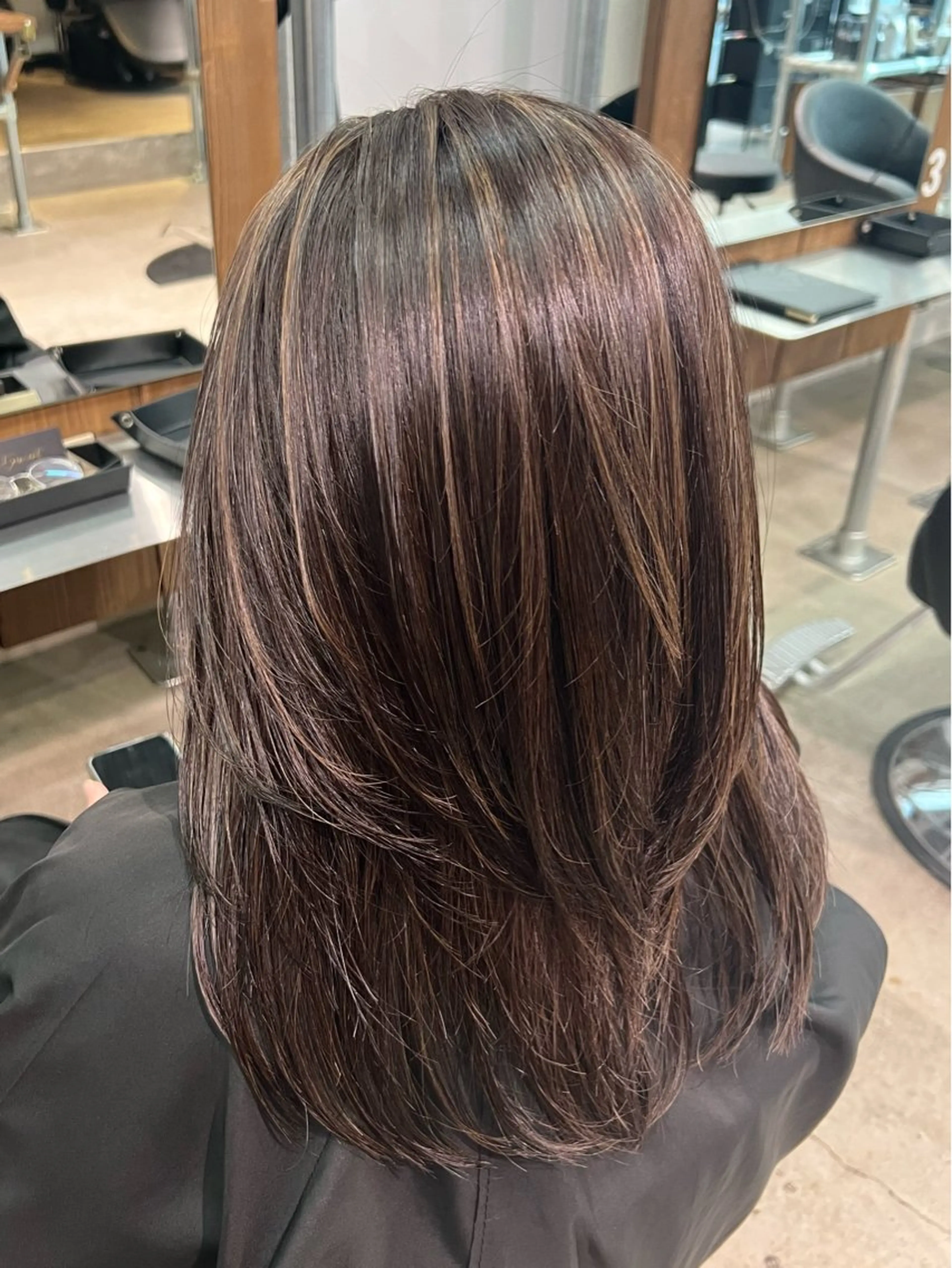 カラー カット ヘアカラー トリートメント 透明感カラー/レイヤ ーhinata.のヘアスタイル