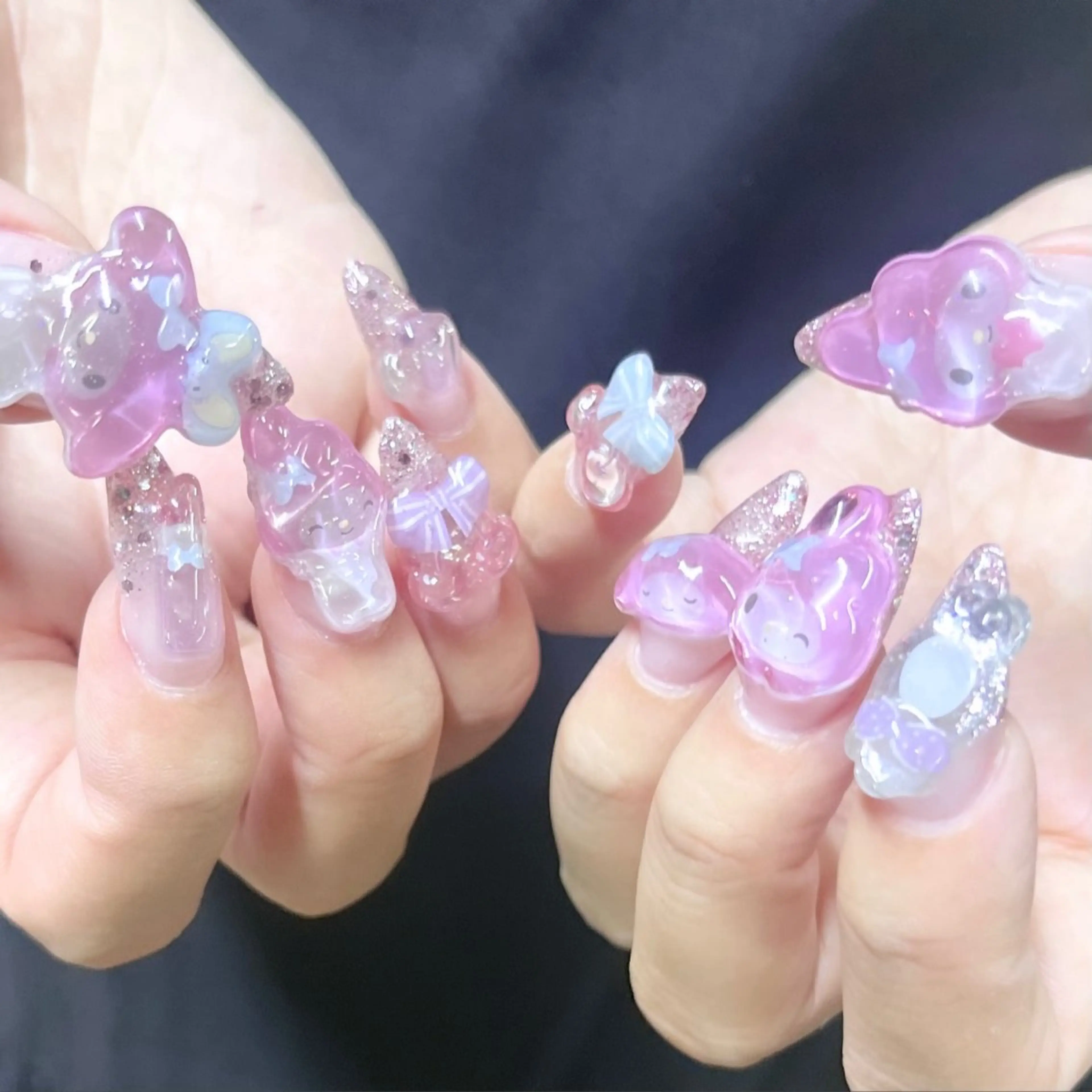 ネイル 持ち込み ハンドネイル 🧁fein. nana🩵のネイルデザイン