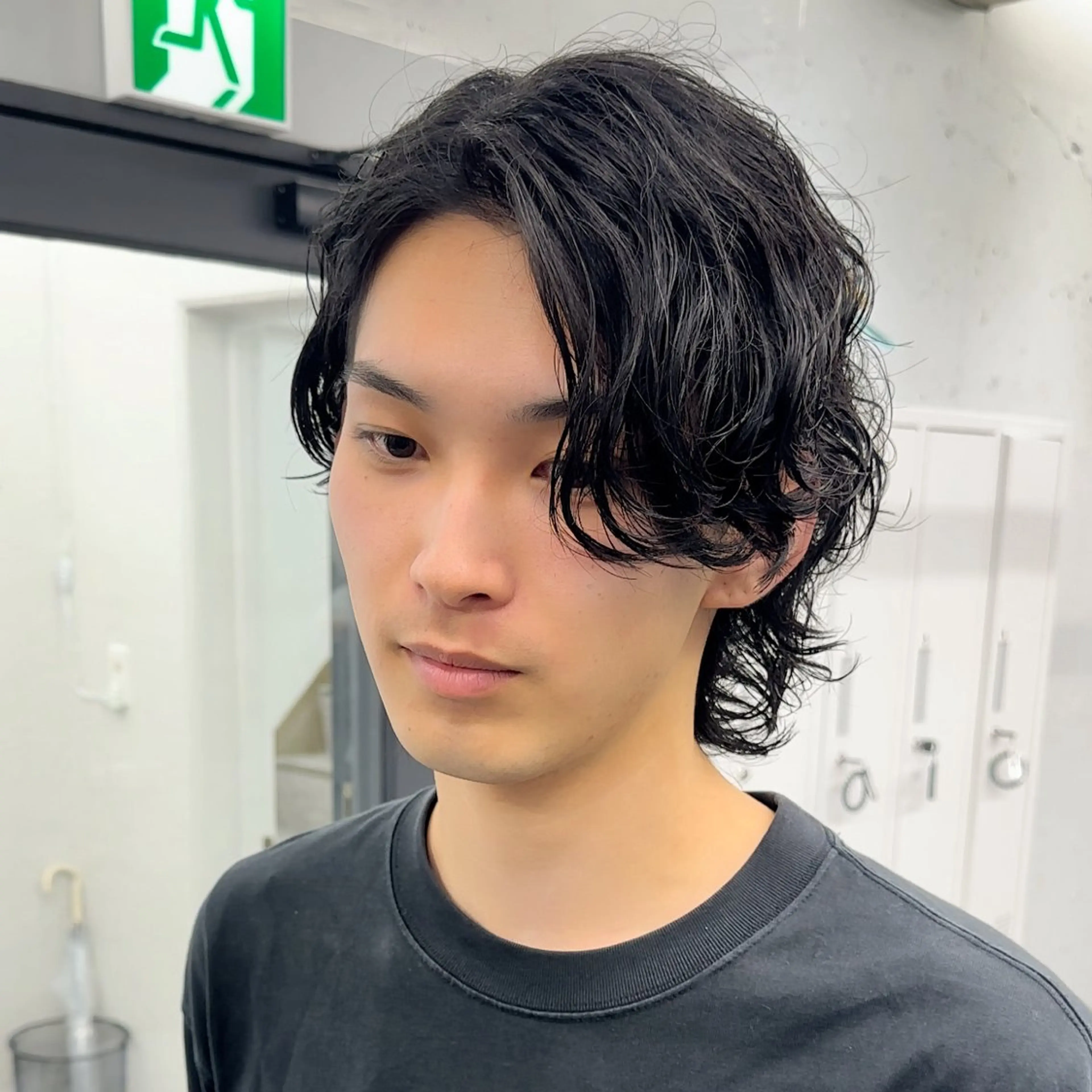 ロング パーマ メンズ 曲がる縮毛矯正 LIBER 　岩名のヘアスタイル