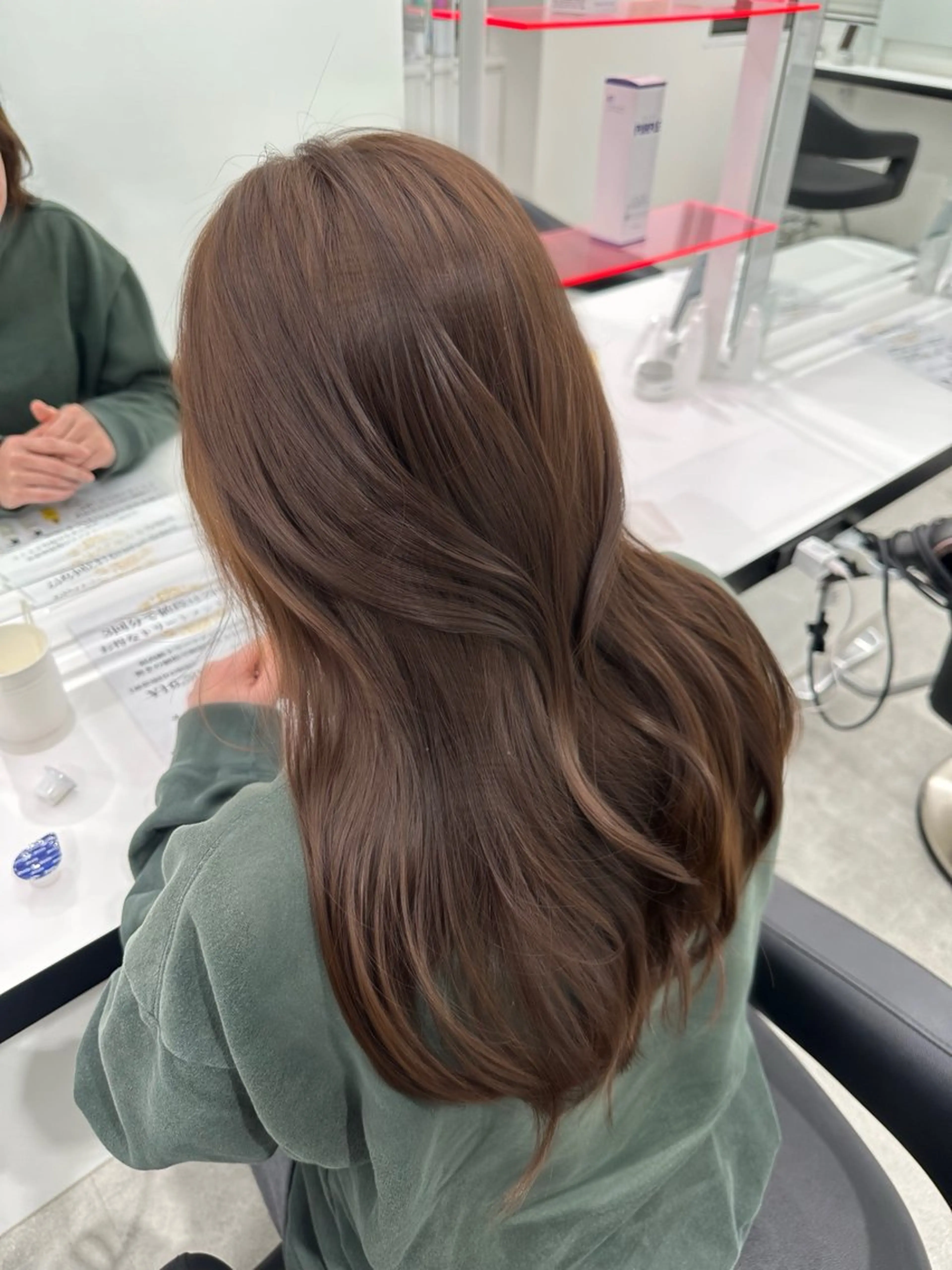 ロング カラー カット ヘアカラー 透明感・トレンドヘア 🫧SENDAI🫧のヘアスタイル