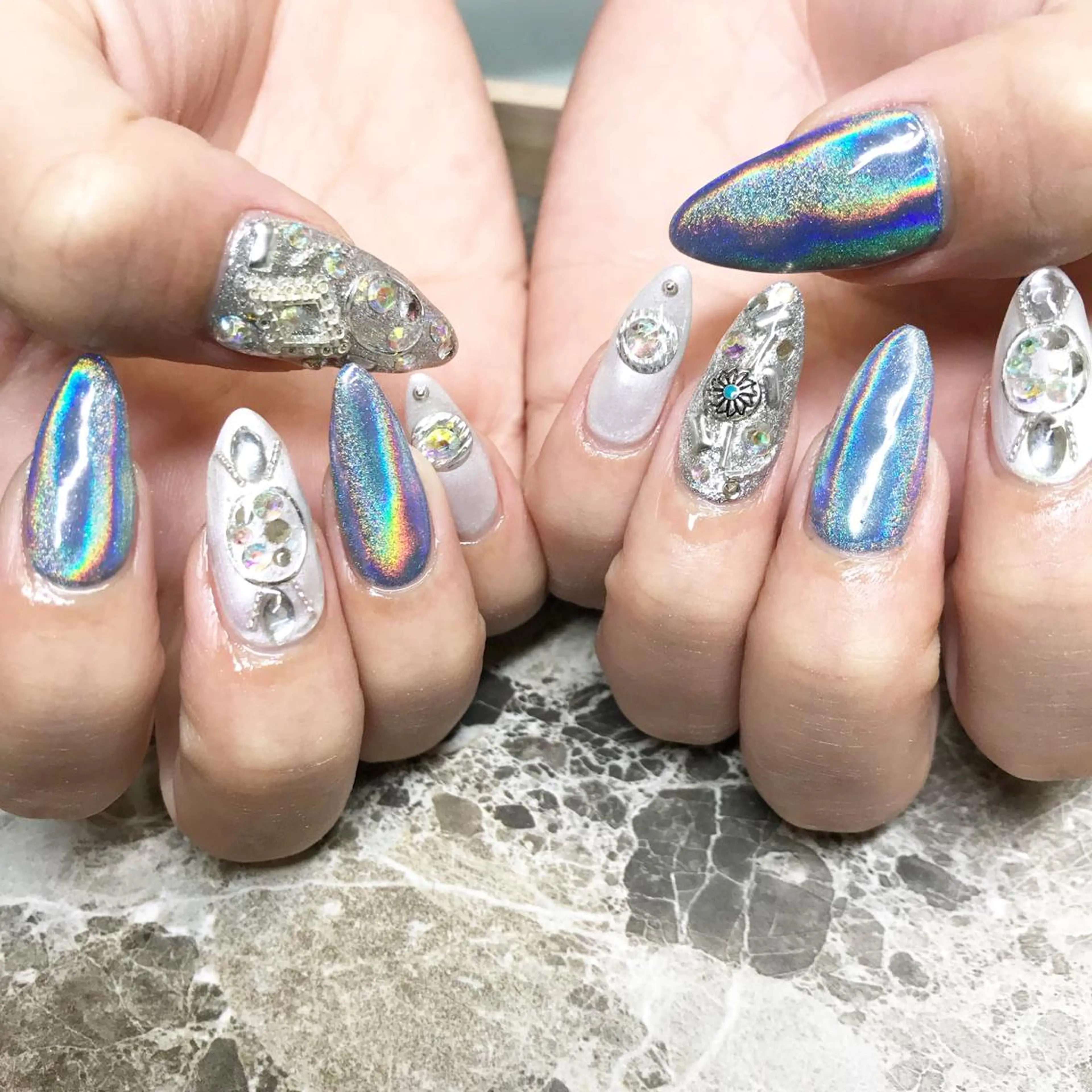 ネイル ネイリスト yuiのネイルデザイン