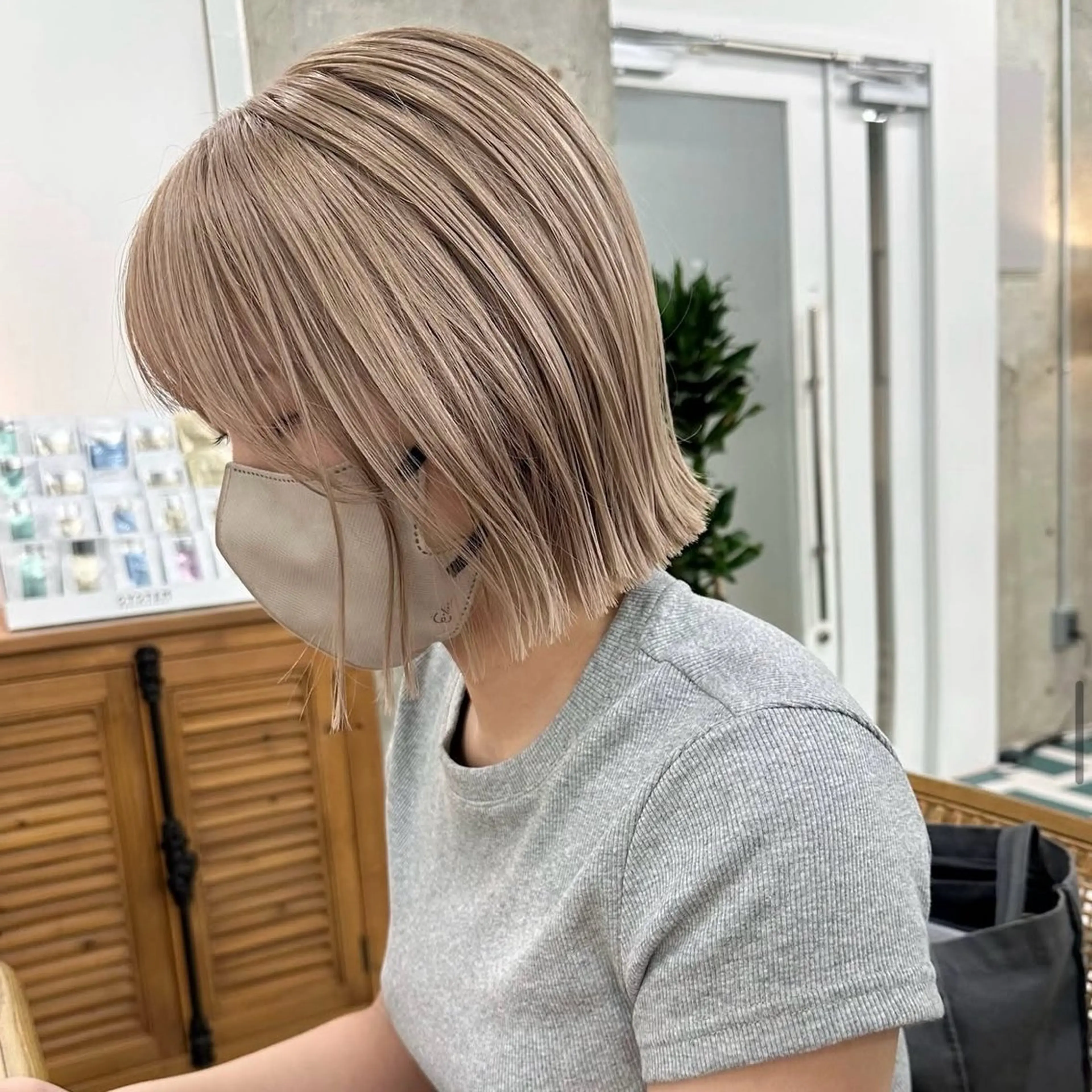 リタッチブリーチ+オンカラー🎀の写真