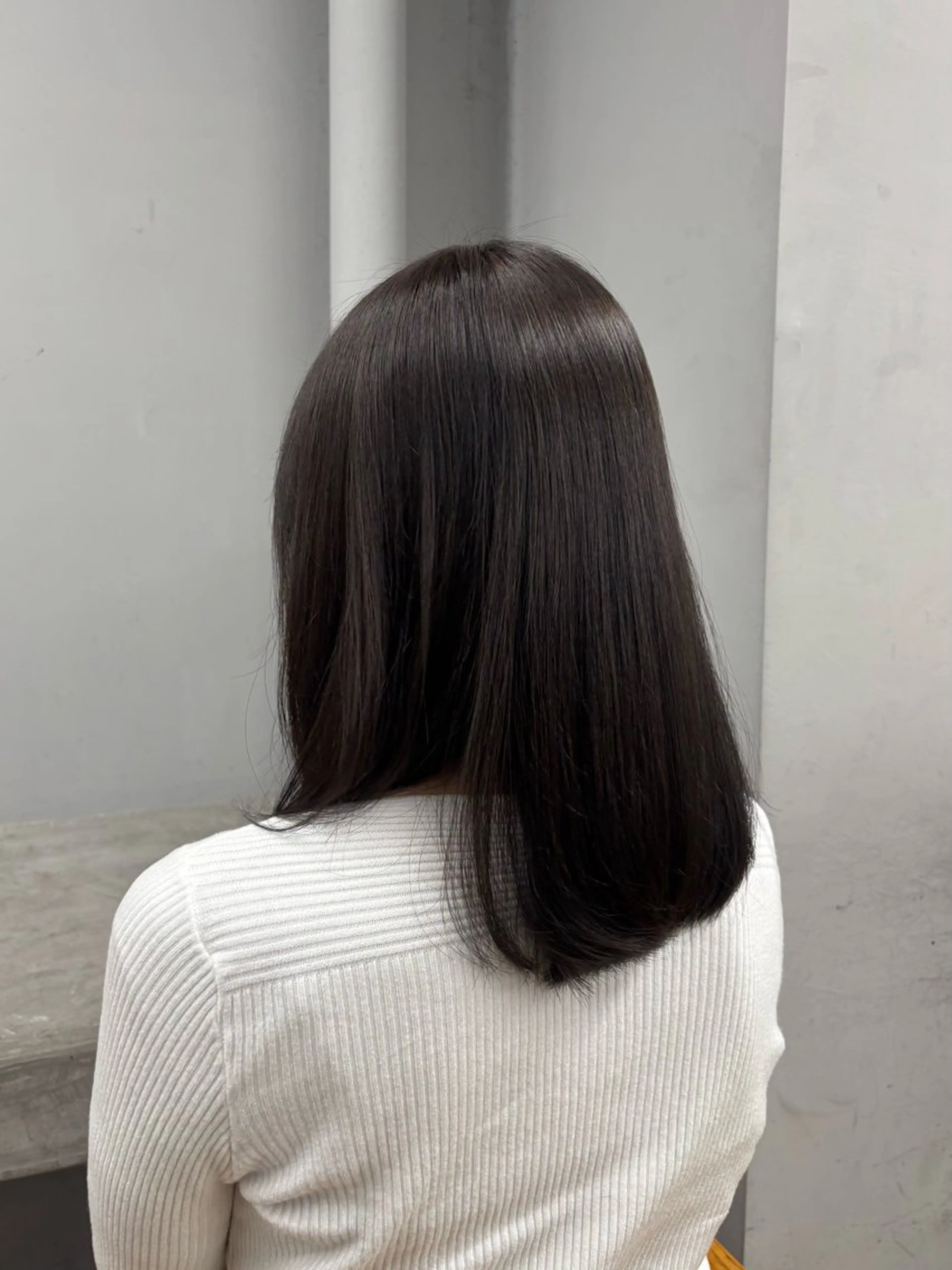 ミディアム ヘアカラー nude所属・𝐀𝐦𝐞𝐫𝐢 /透明感カラーのヘアスタイル