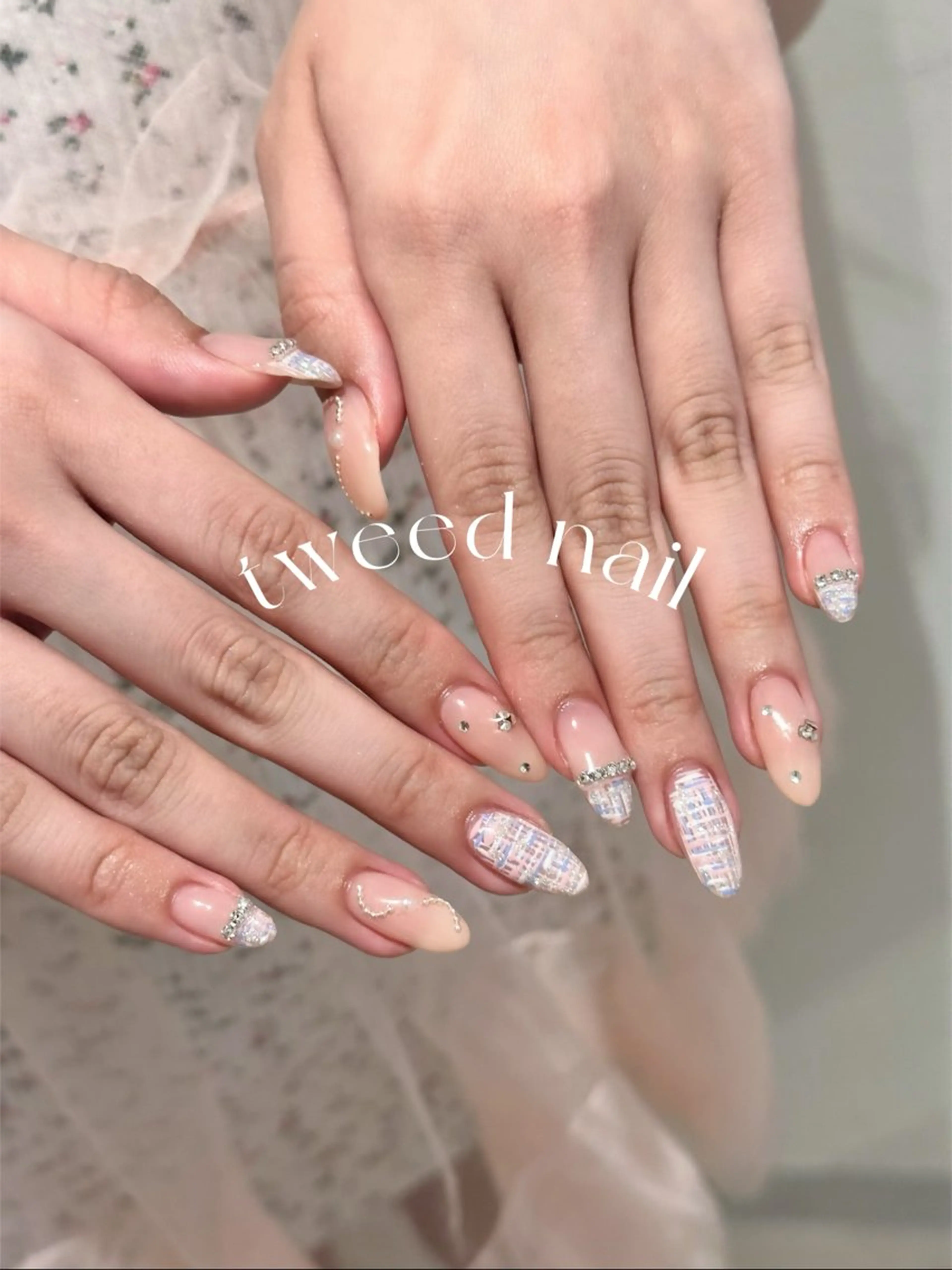 ネイル ハンドネイル 韓国𝐧𝐚𝐢𝐥 🇰🇷🤍コガヤマのネイルデザイン