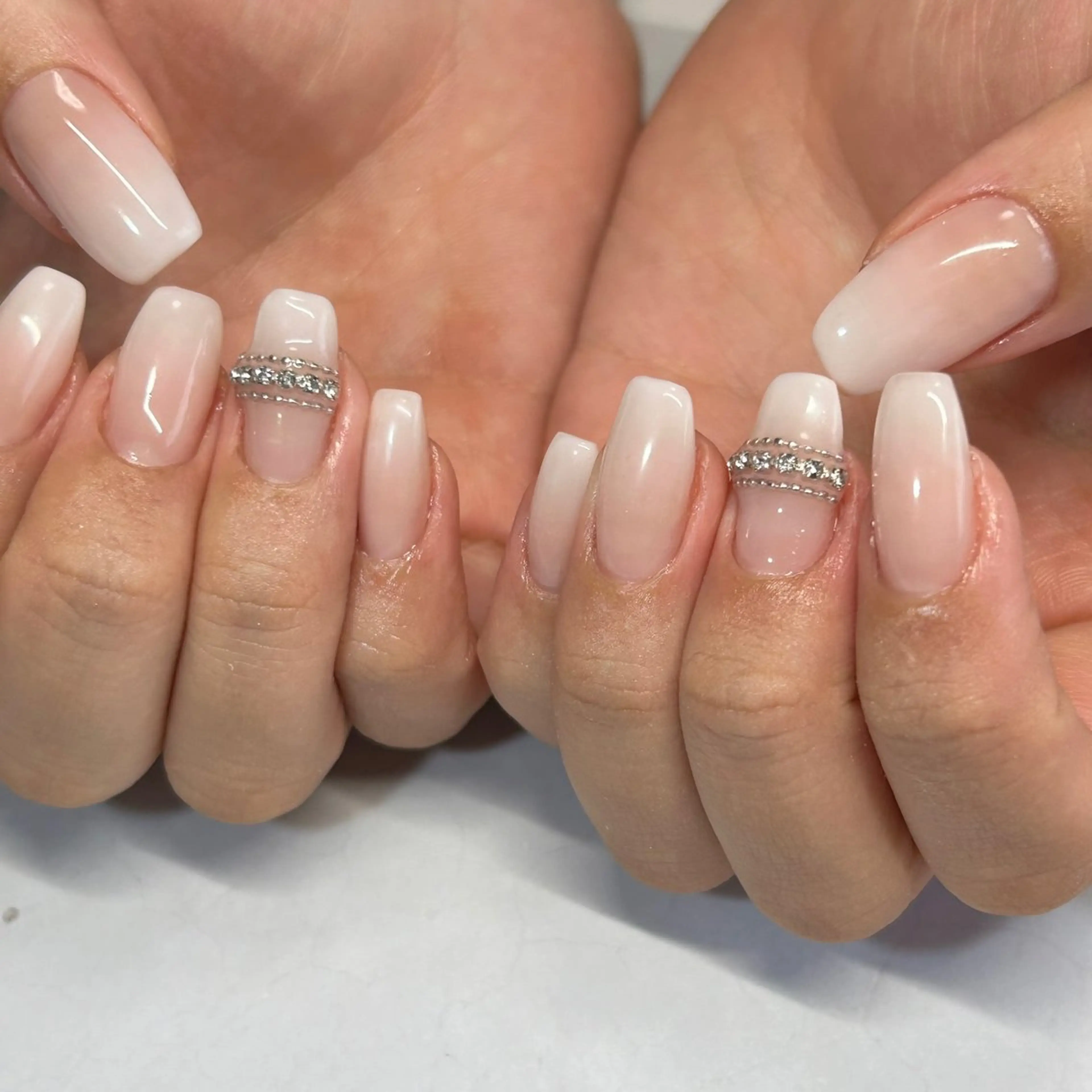 ネイル ハンドネイル JERRIE 　 韓国ネイル/自爪育成所属・✴︎JERRIE✴︎ 浮かない◎折れない◎のネイルデザイン