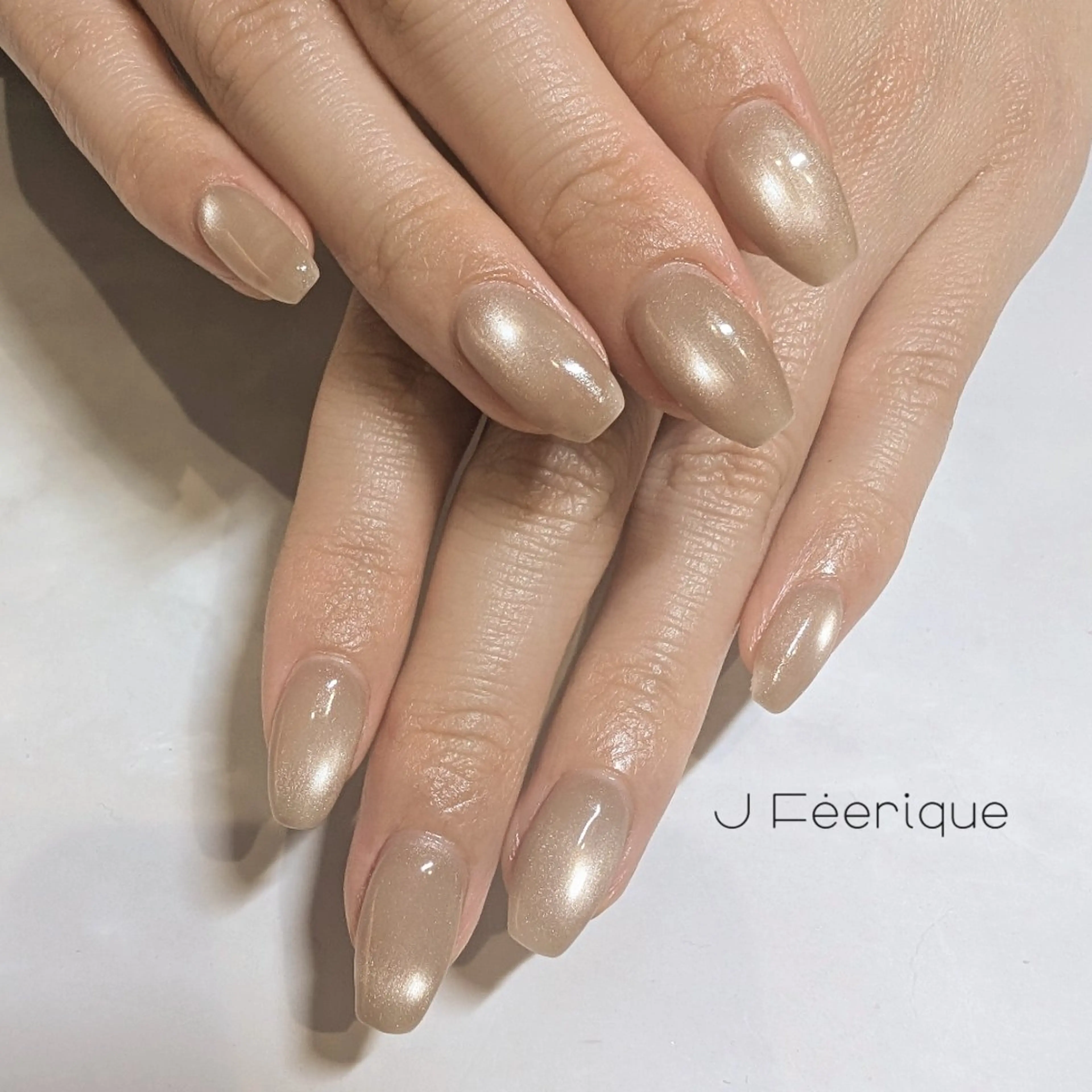 ネイル ハンドネイル ハンドケア Eri　歴8年　/ 南森町ネイル💅のネイルデザイン