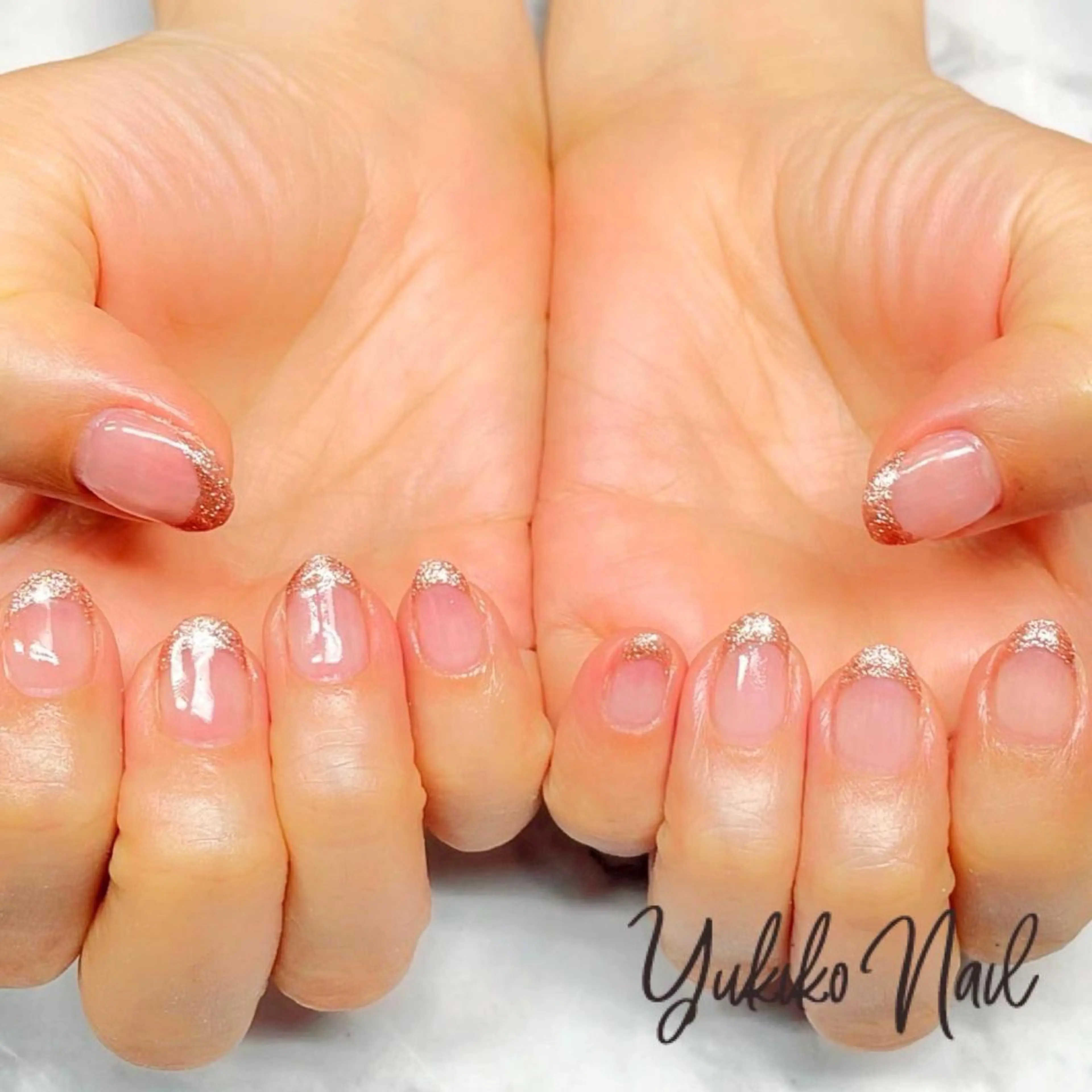ネイル フレンチネイル ラメ(グリッター) ピンク ハンドネイル ユキコ ネイルのネイルデザイン