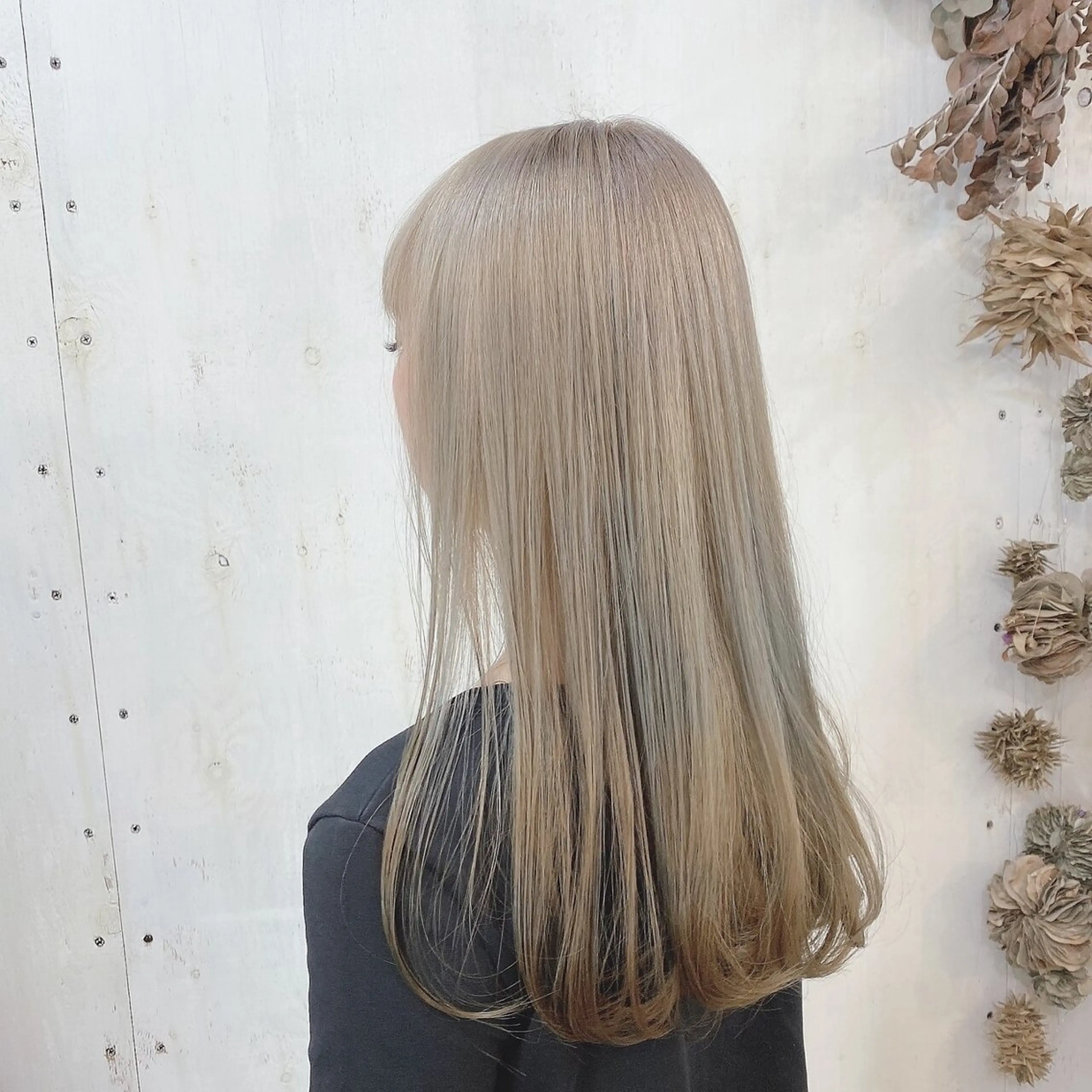 カラー Lapa ケンショーのヘアスタイル