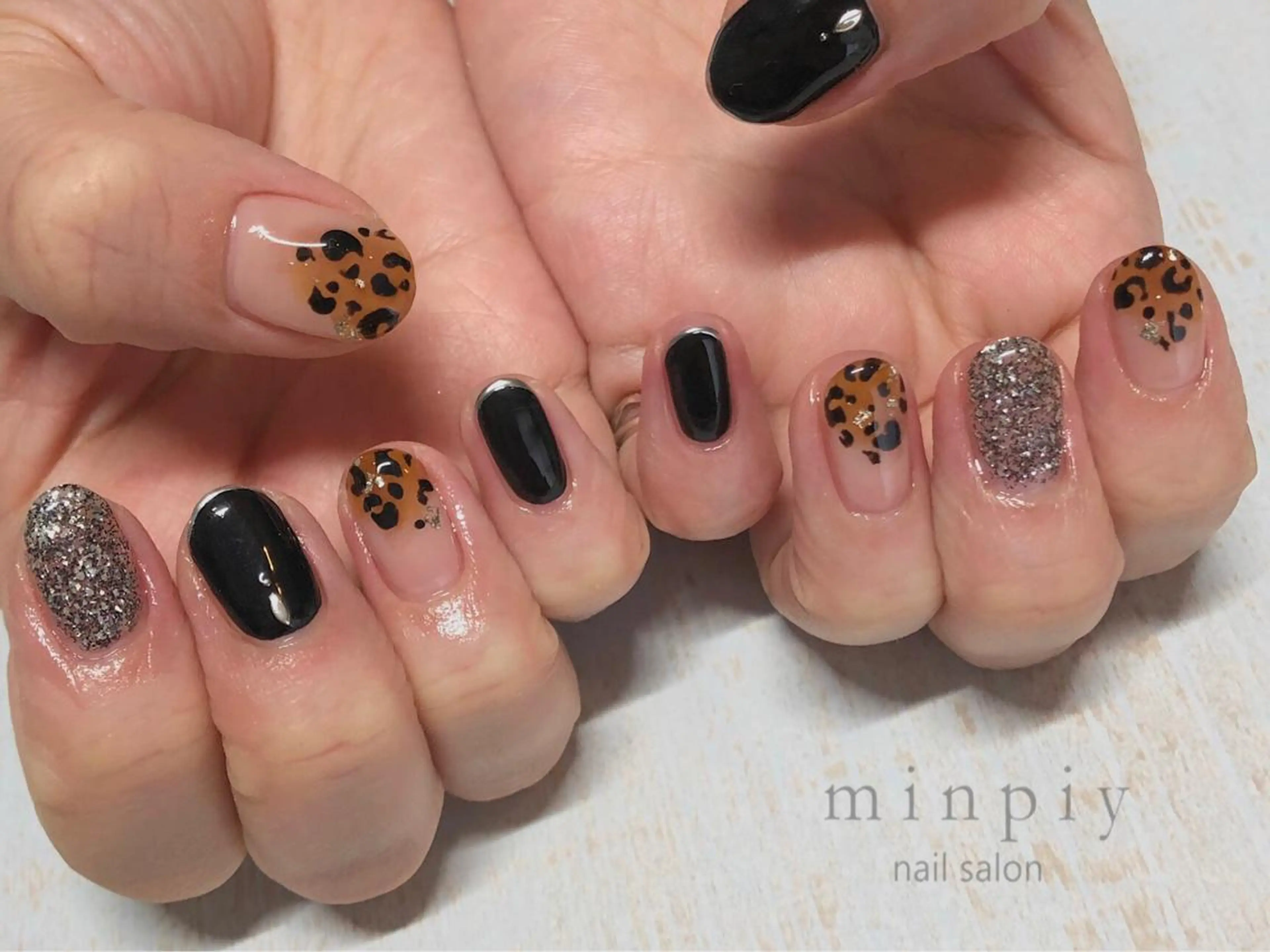 ネイル 𖡼 yumenoのネイルデザイン