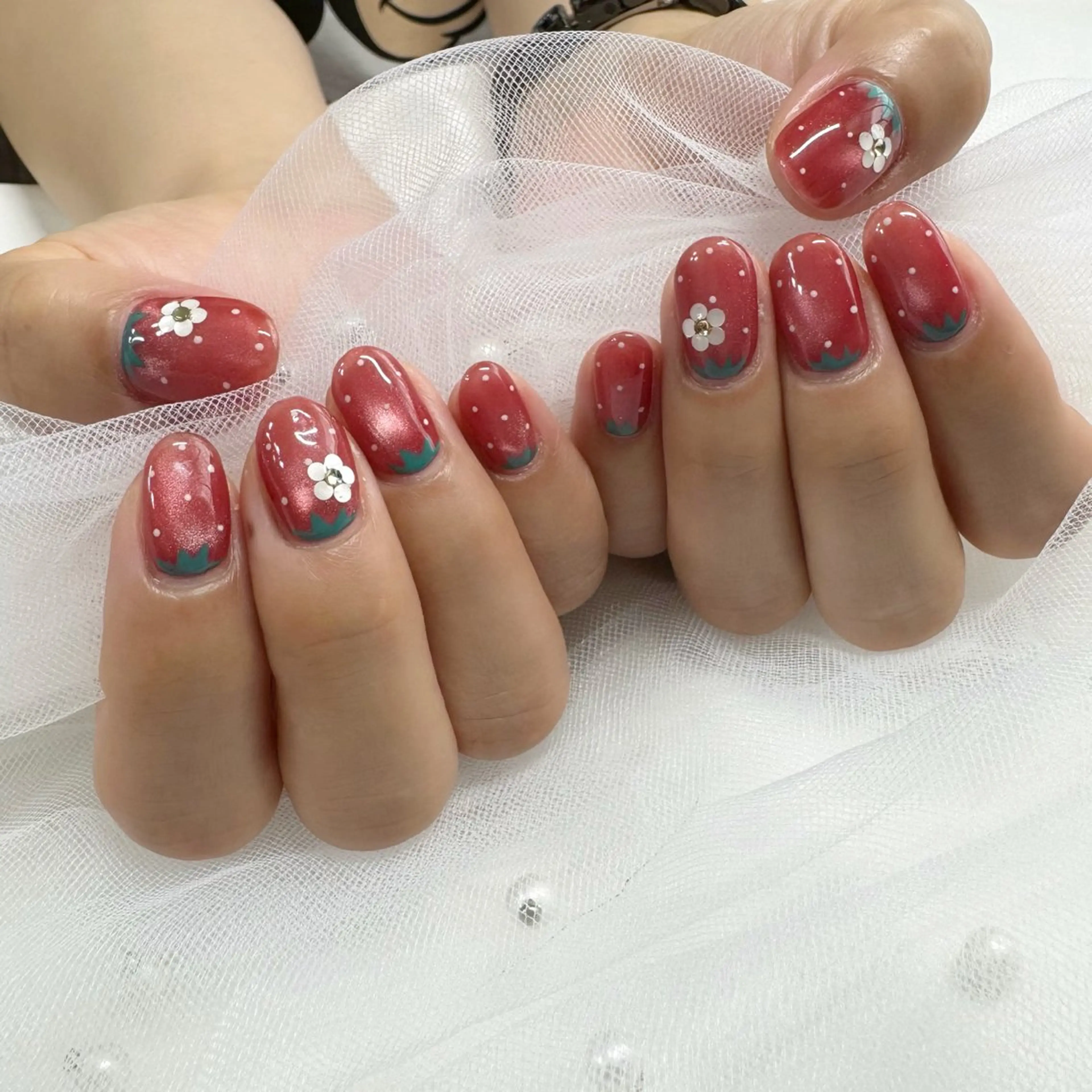 ネイル ジェルネイル 東 千夏のネイルデザイン