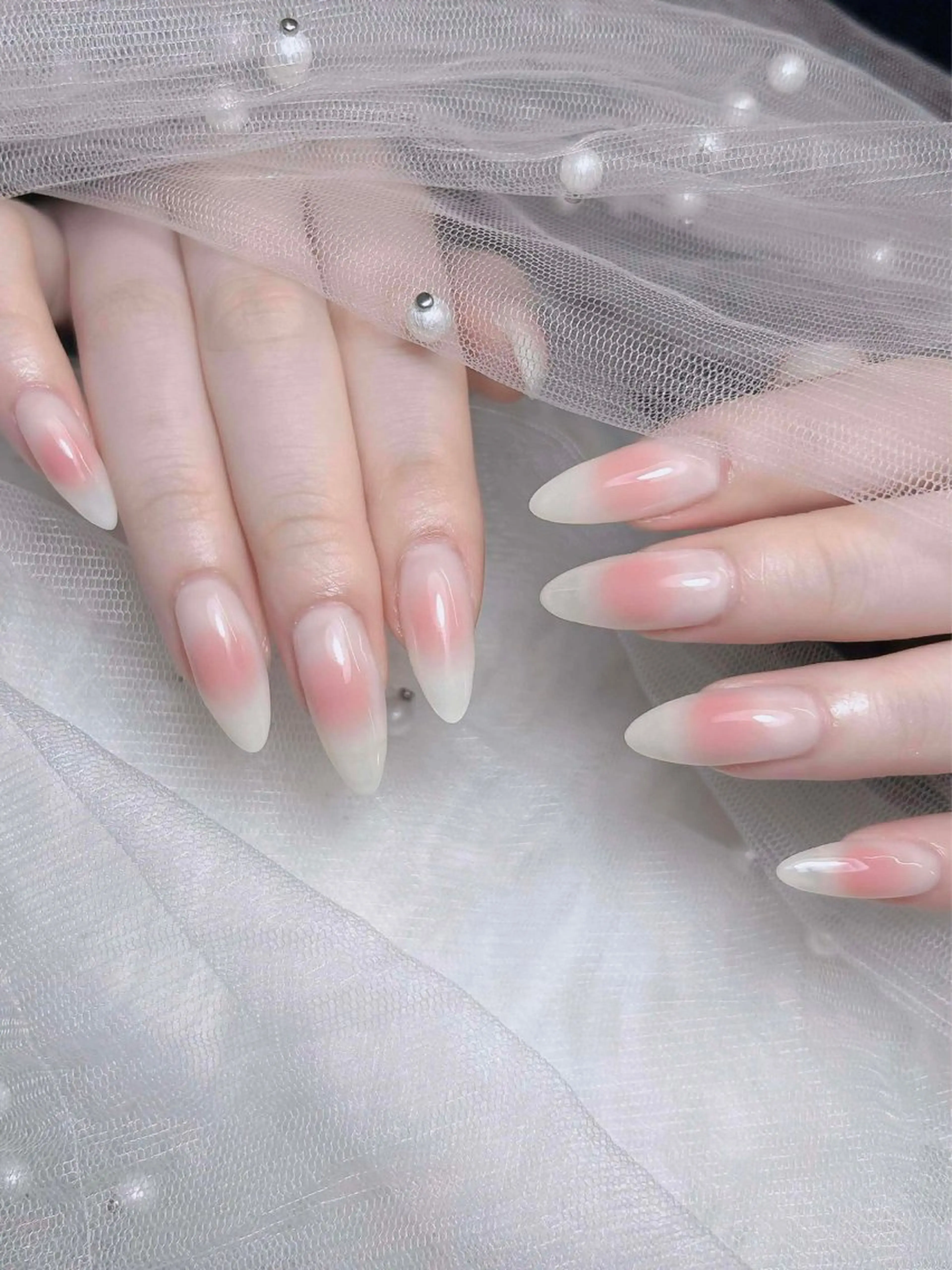 ネイル オーロラネイル チークネイル フットネイル フレンチネイル ハロウィン ハンドネイル Lumi Nail 新大久保3‘のネイルデザイン