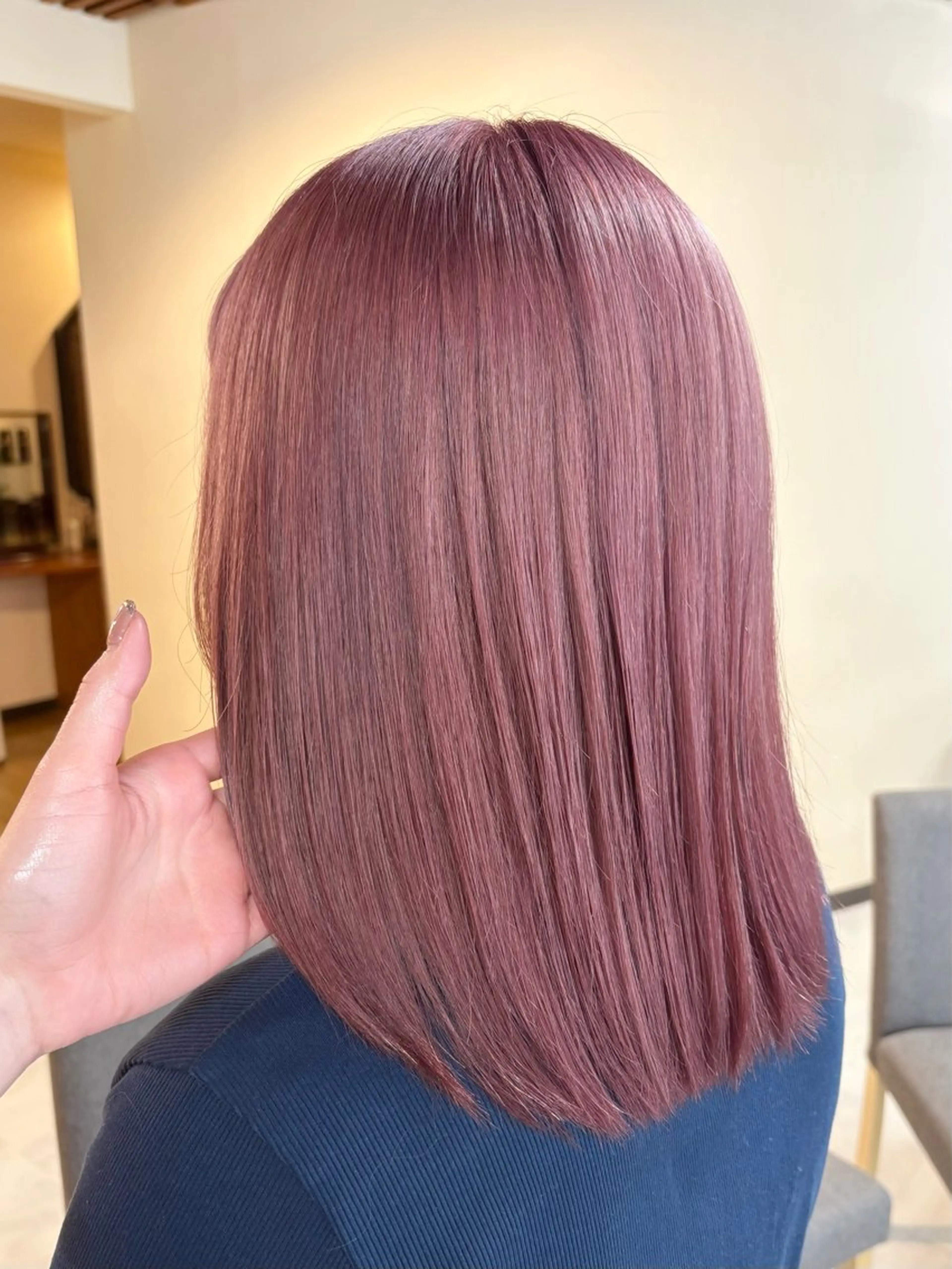 ミディアム 宮本 いぶきのヘアスタイル