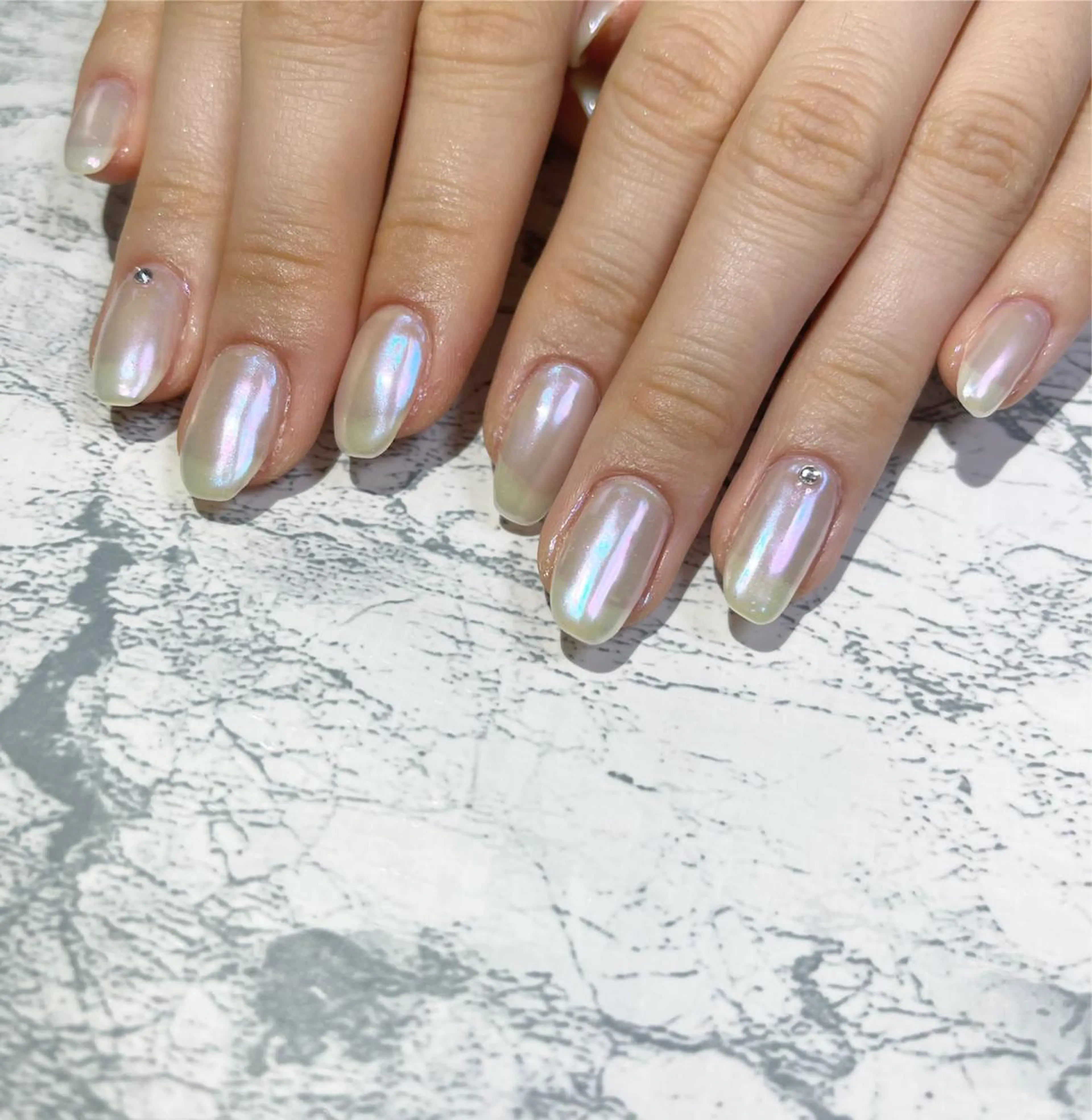 ネイル オーロラネイル フットネイル ミラーネイル ニュアンスネイル シンプルネイル ネイル フフラ所属・nail fufla ♡yamane♡のネイルデザイン