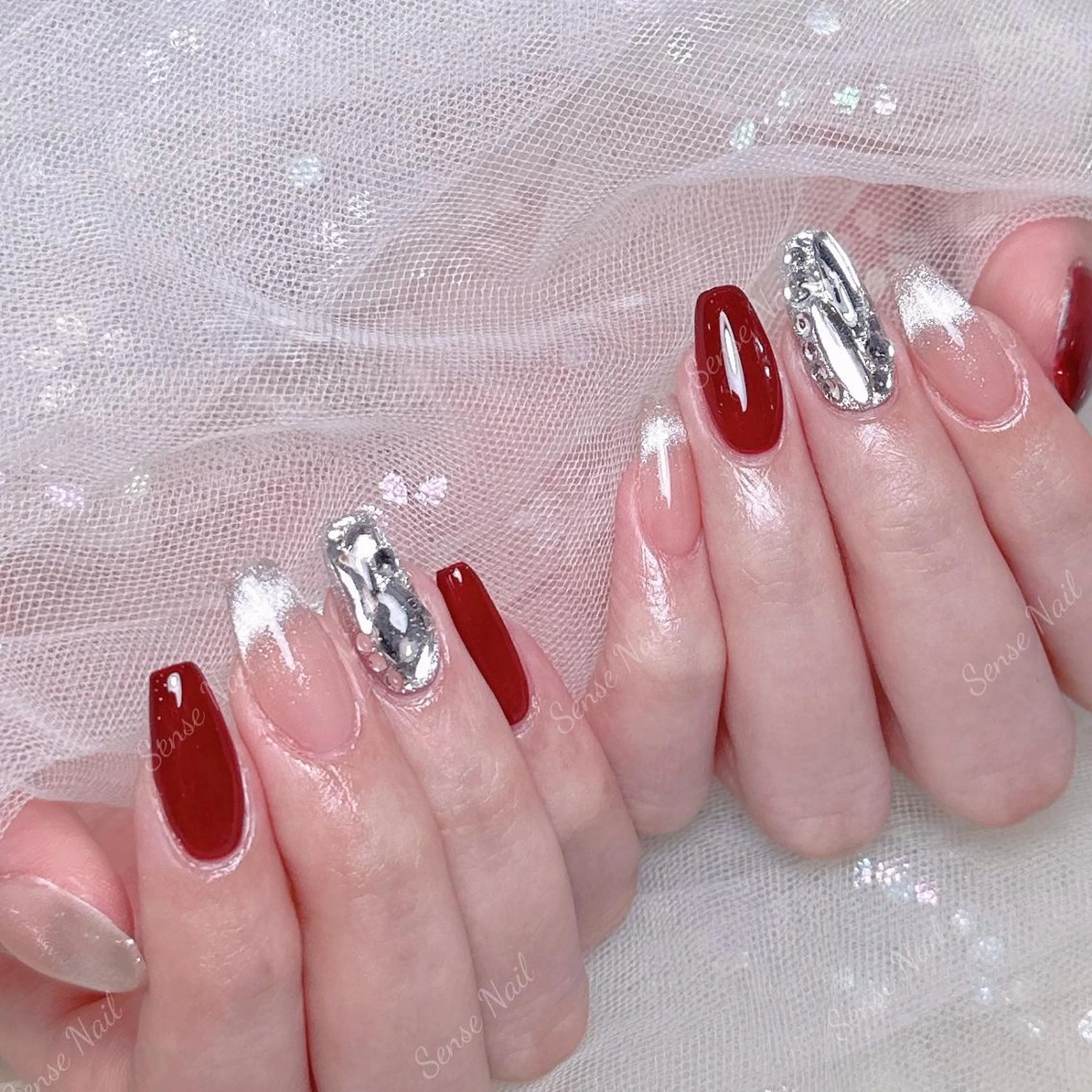 ネイル ハンドネイル ハンドケア Queening 🦋のネイルデザイン