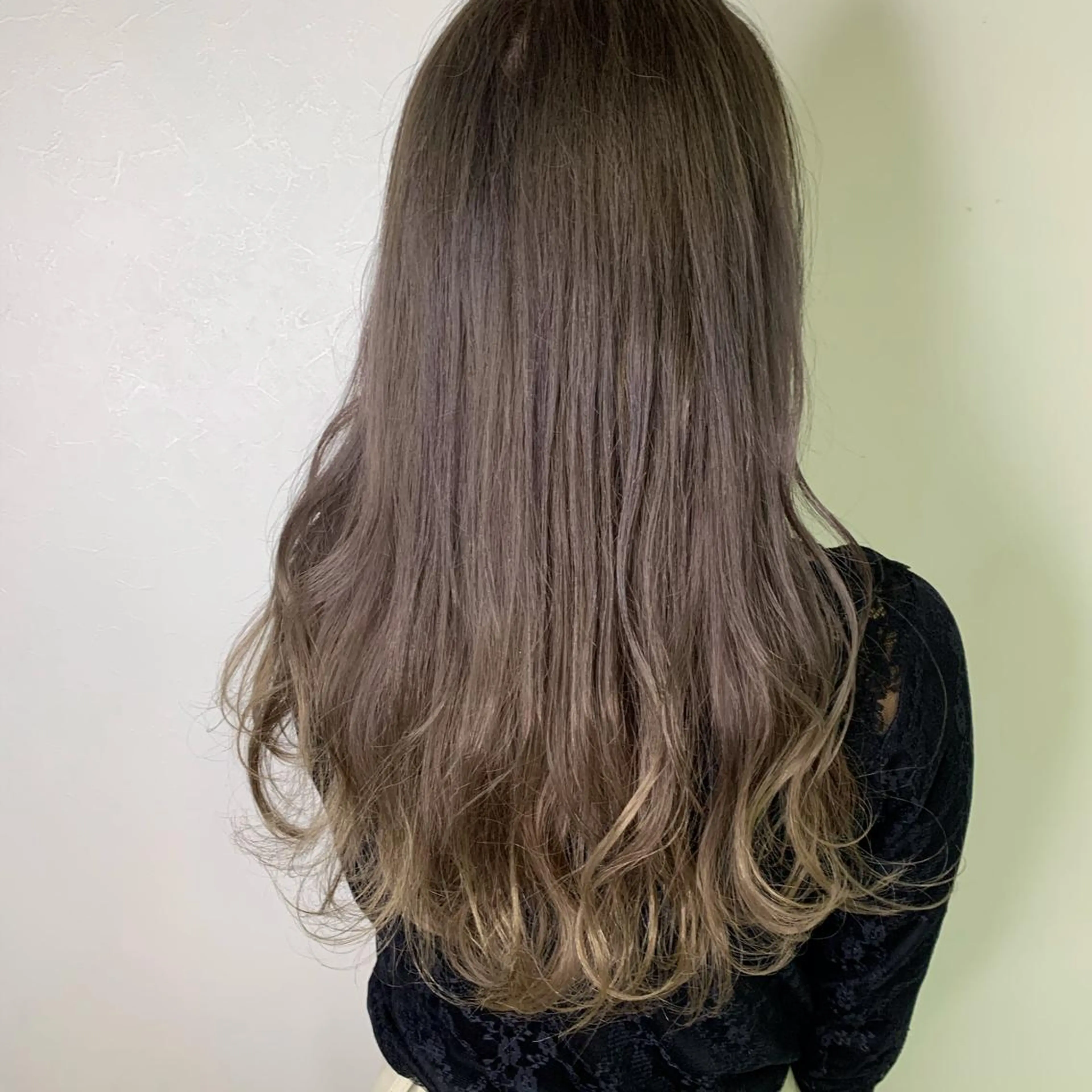 ロング ヘアカラー トリートメント BIANCA isesaki 小暮のヘアスタイル