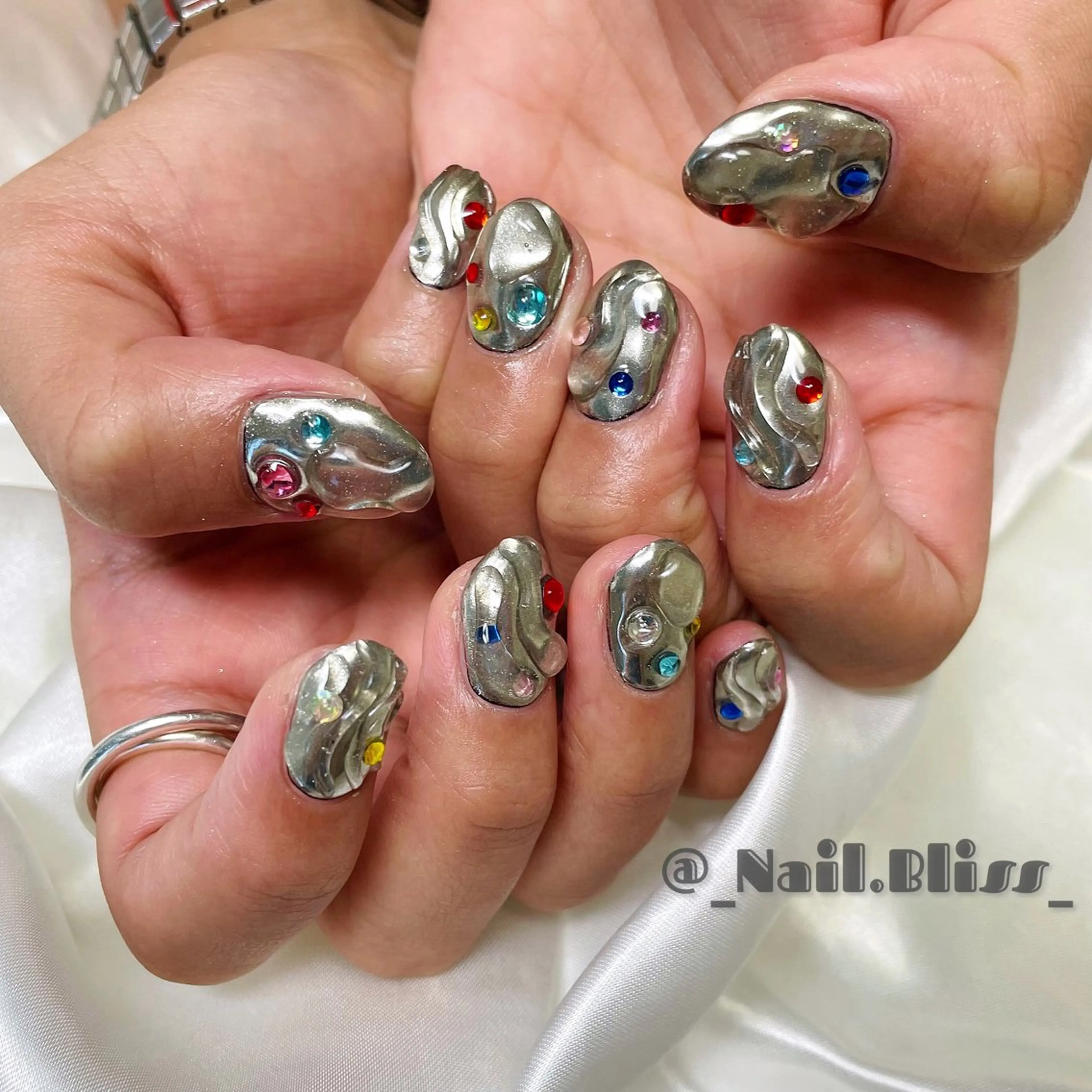 ネイル 持ち込み ハンドネイル NAIL BLISSのネイルデザイン