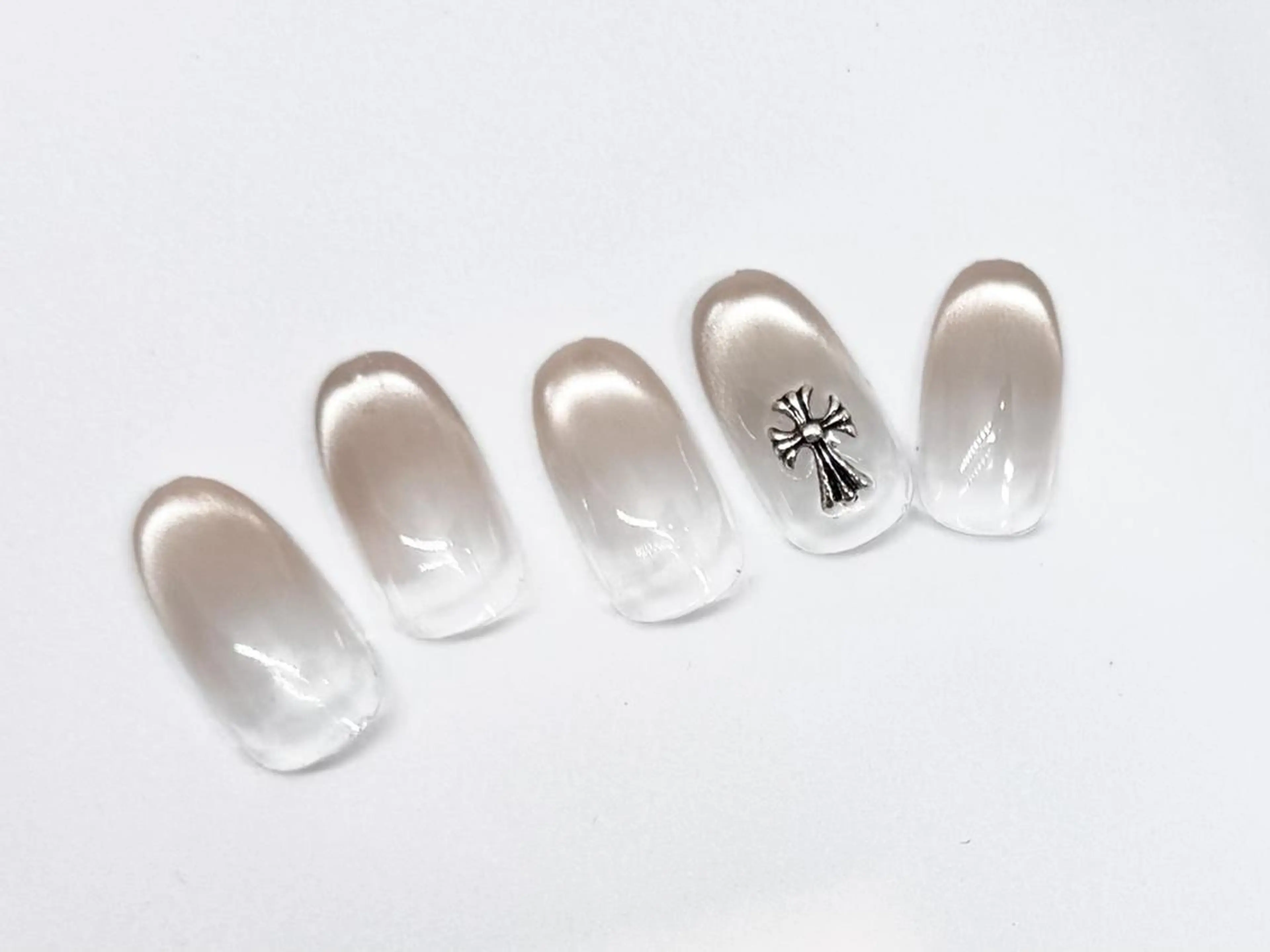 ネイル 長さ出し フラッシュネイル フットネイル フレンチネイル ジェルネイル ハンドネイル 【寺岡】 ロイヤル•セラピストのネイルデザイン