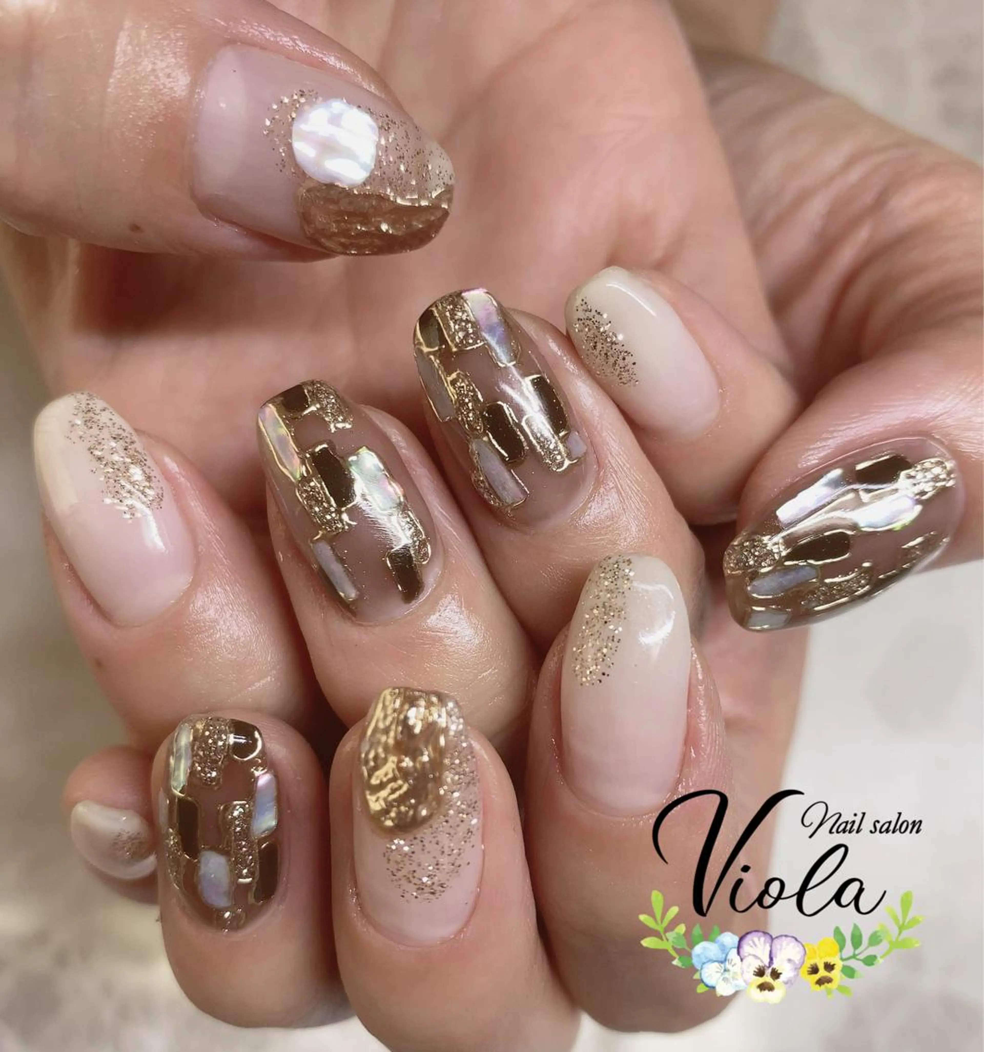 ネイル アートネイル ラメ(グリッター) スクエアネイル ハンドネイル Nailsalon Viola所属・ネイルサロン Violaのネイルデザイン