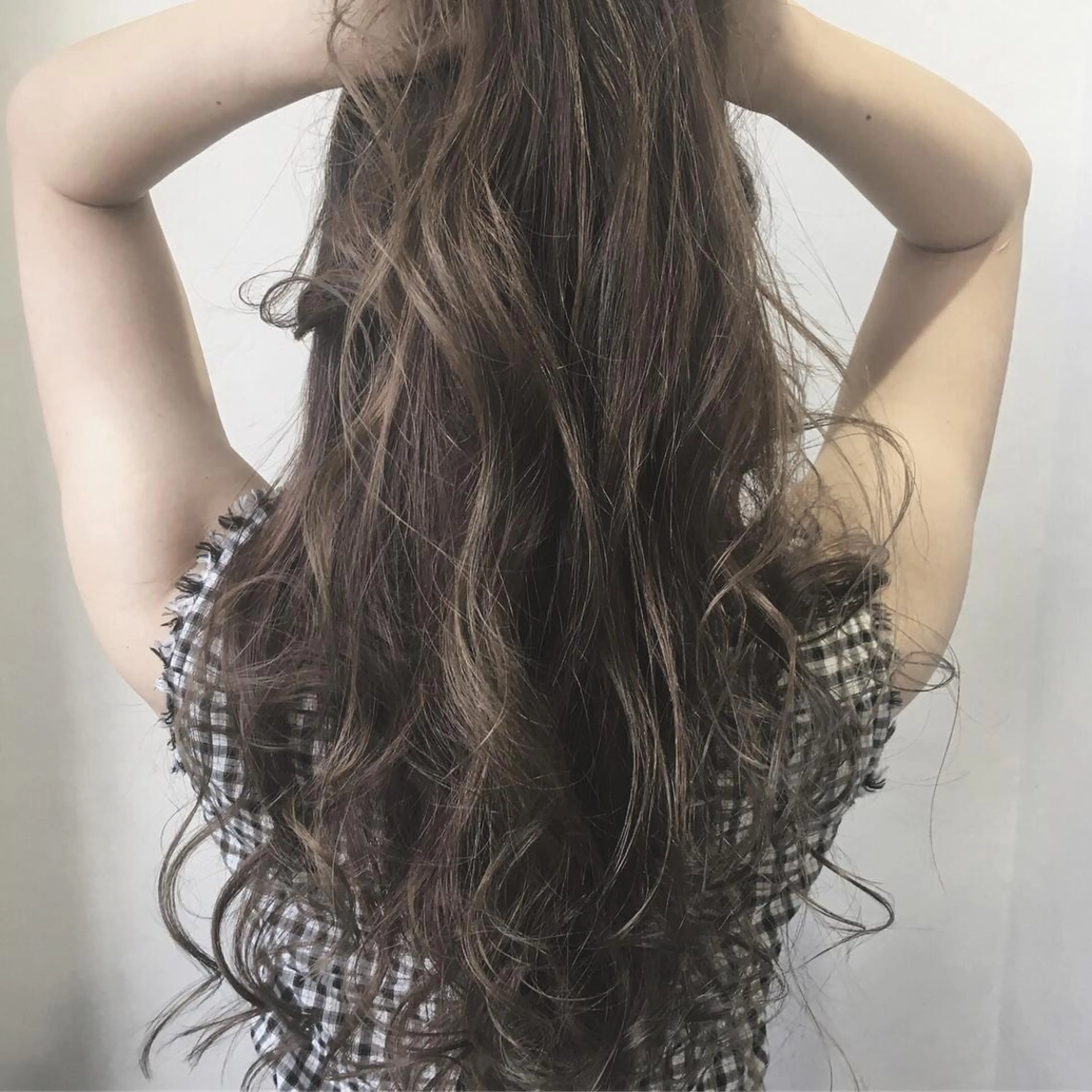 カラー ブリーチ毛縮毛矯正 👑山口のヘアスタイル