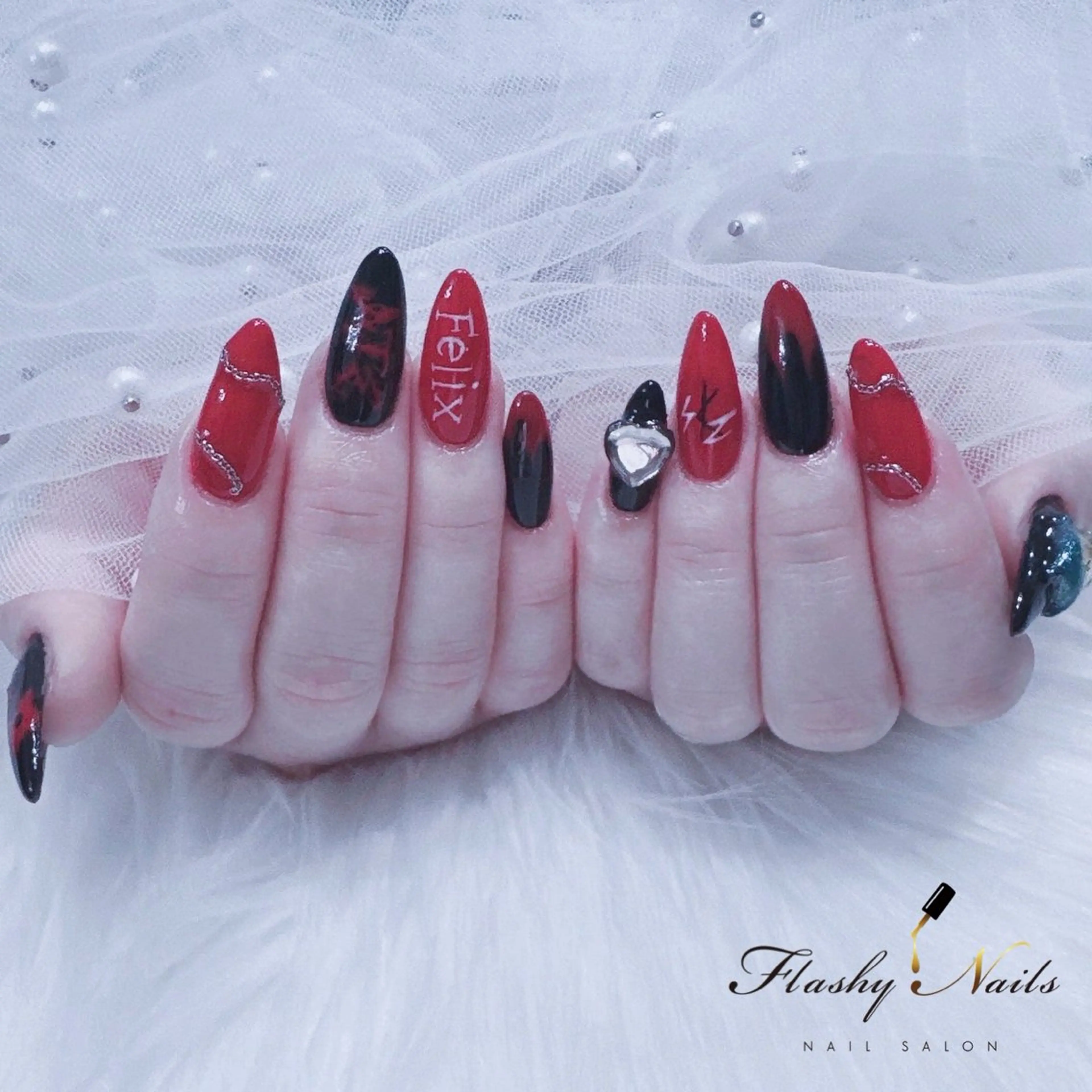 ネイル Flashy Nailsのネイルデザイン