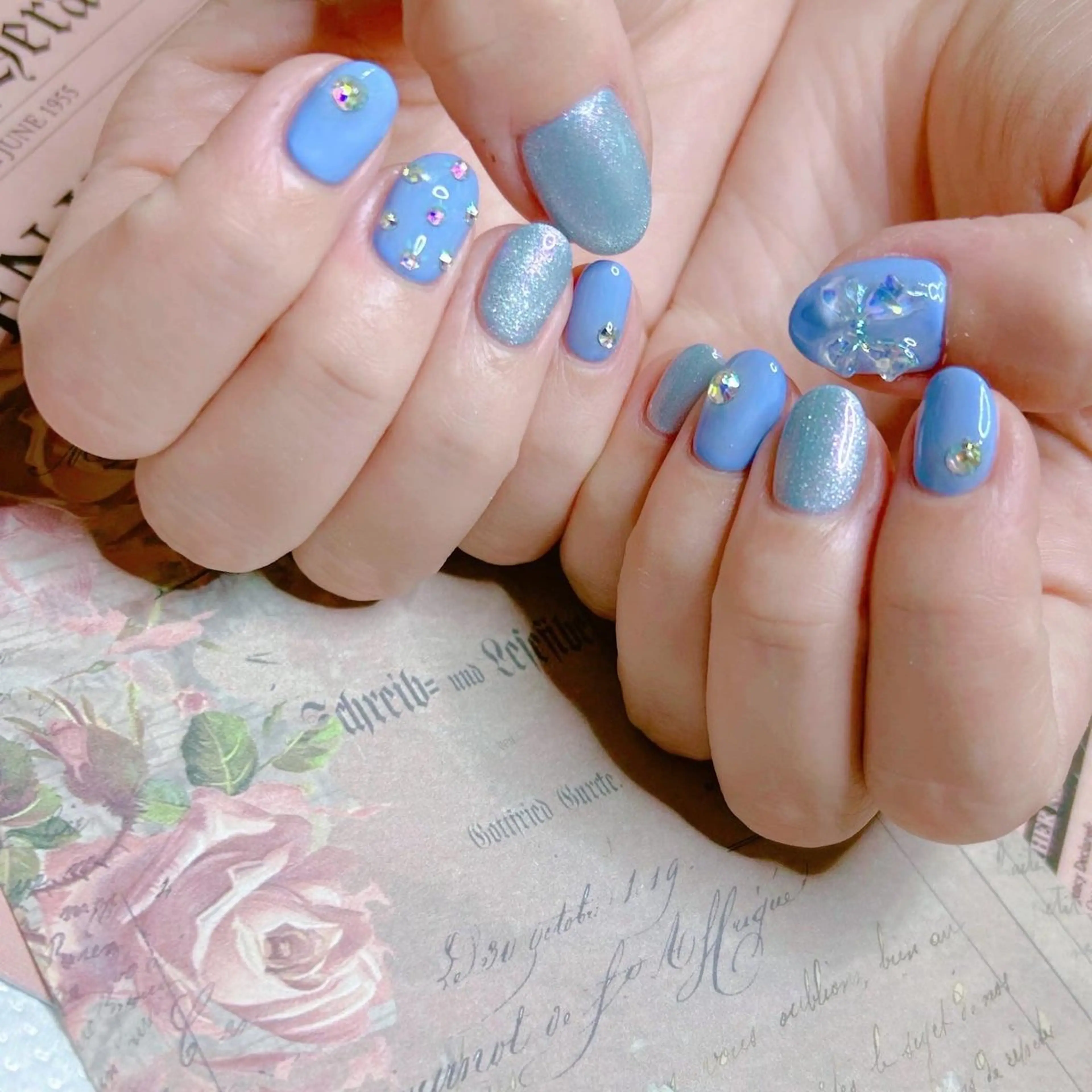 ネイル NOIROUGE所属・NOI ROUGEのネイルデザイン