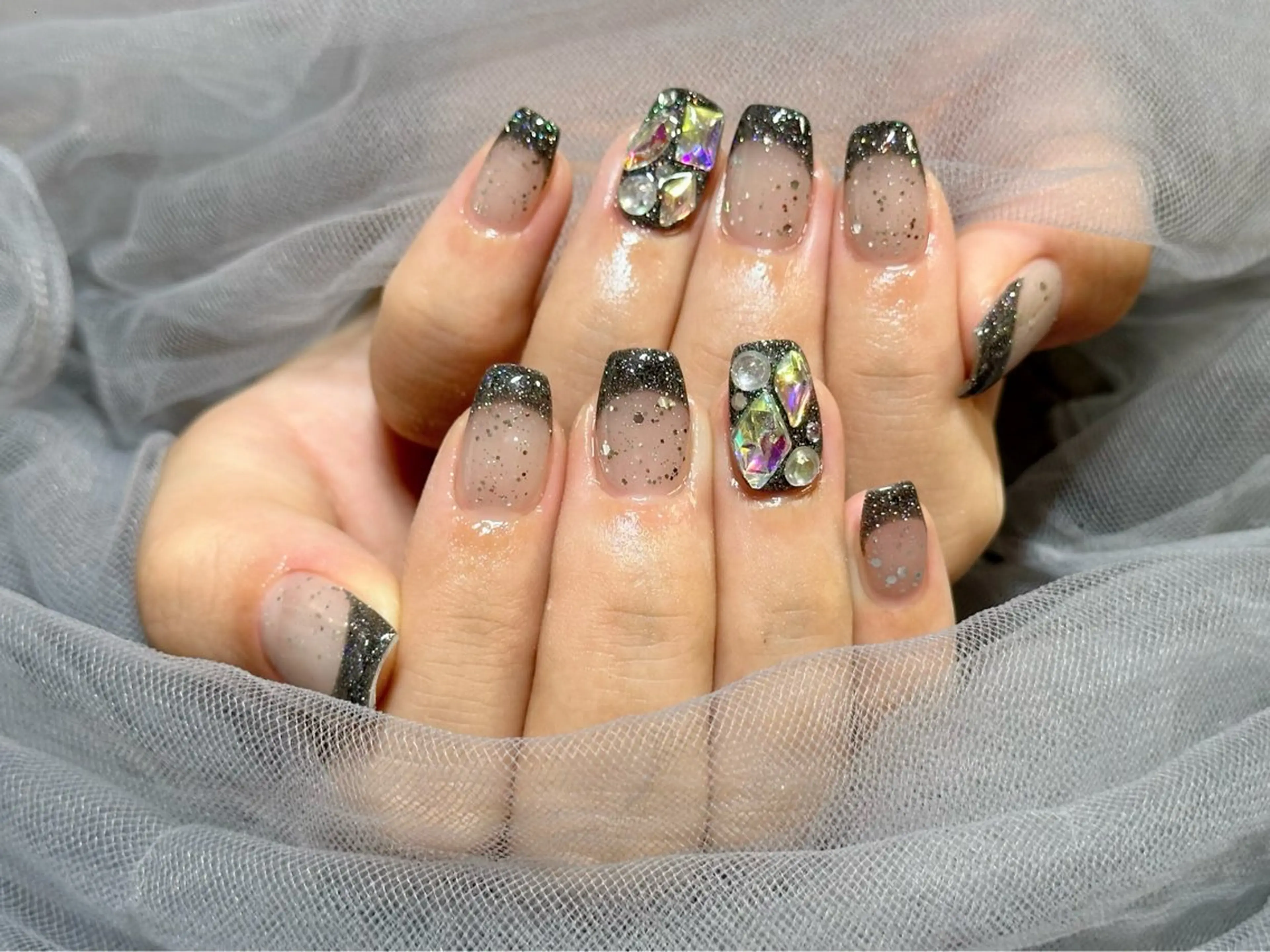 ネイル フラッシュネイル フレンチネイル ラメ(グリッター) ハンドネイル KURELLY所属・Nail Salon KURELLYのネイルデザイン