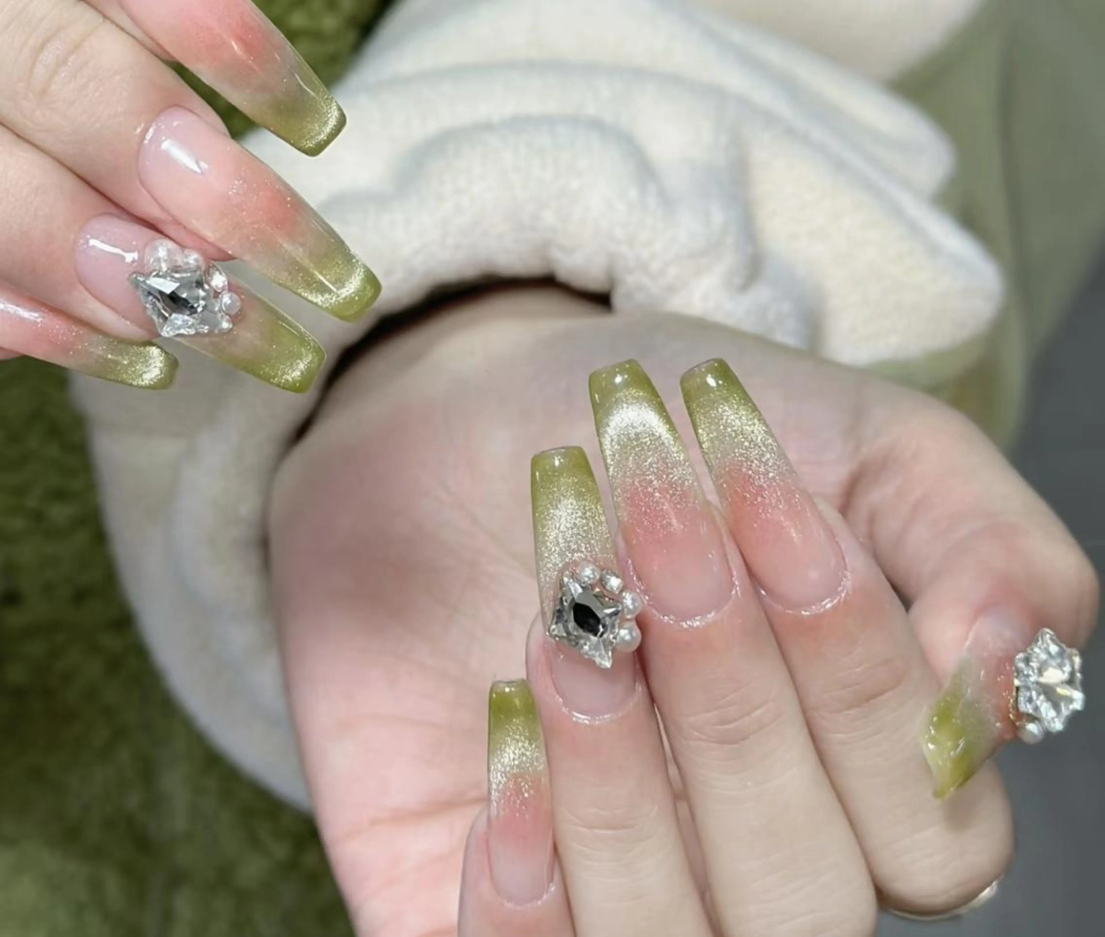 ネイル ハンドネイル Pure&Rich Nailのネイルデザイン