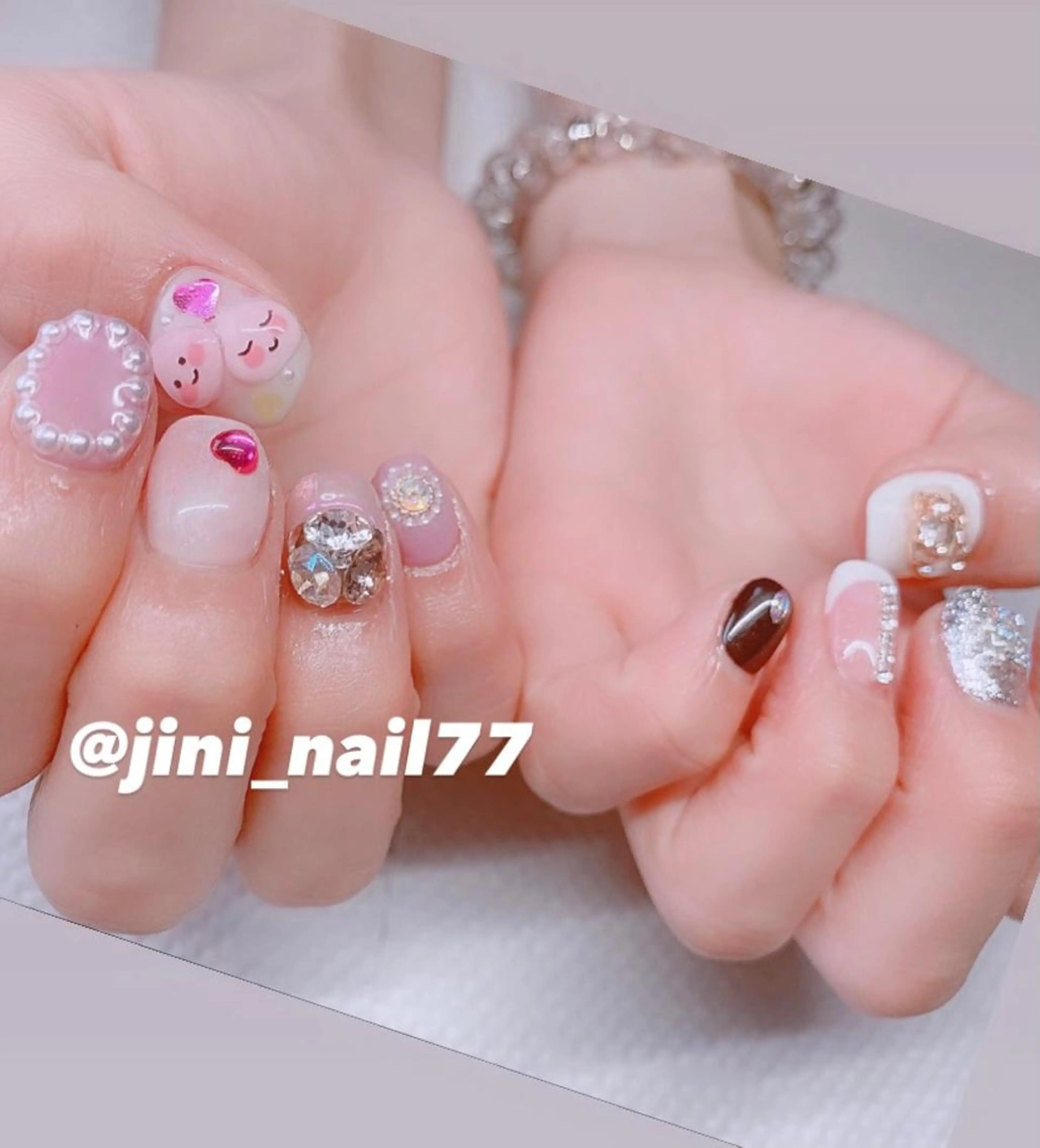 ネイル ハンドネイル JINI NAIL所属・ジニ ネイルのネイルデザイン