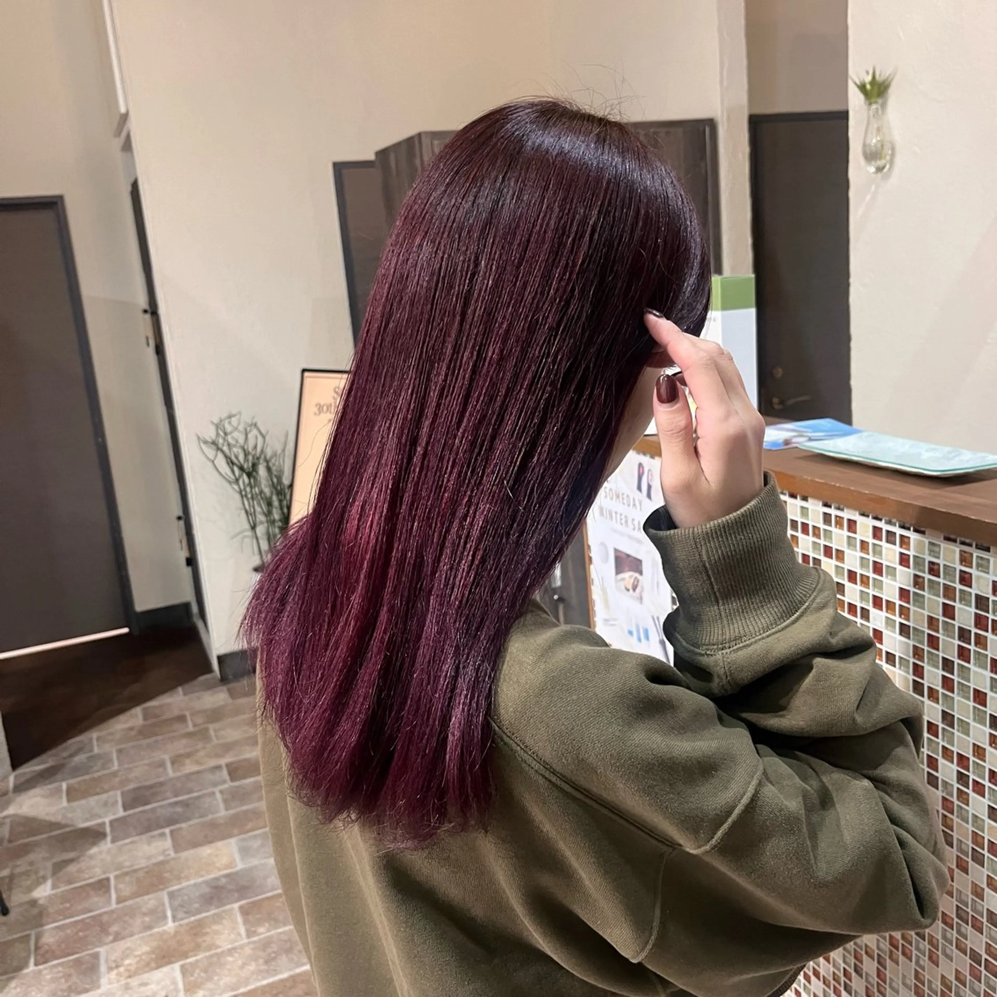 ロング カラー 中村 友香のヘアスタイル