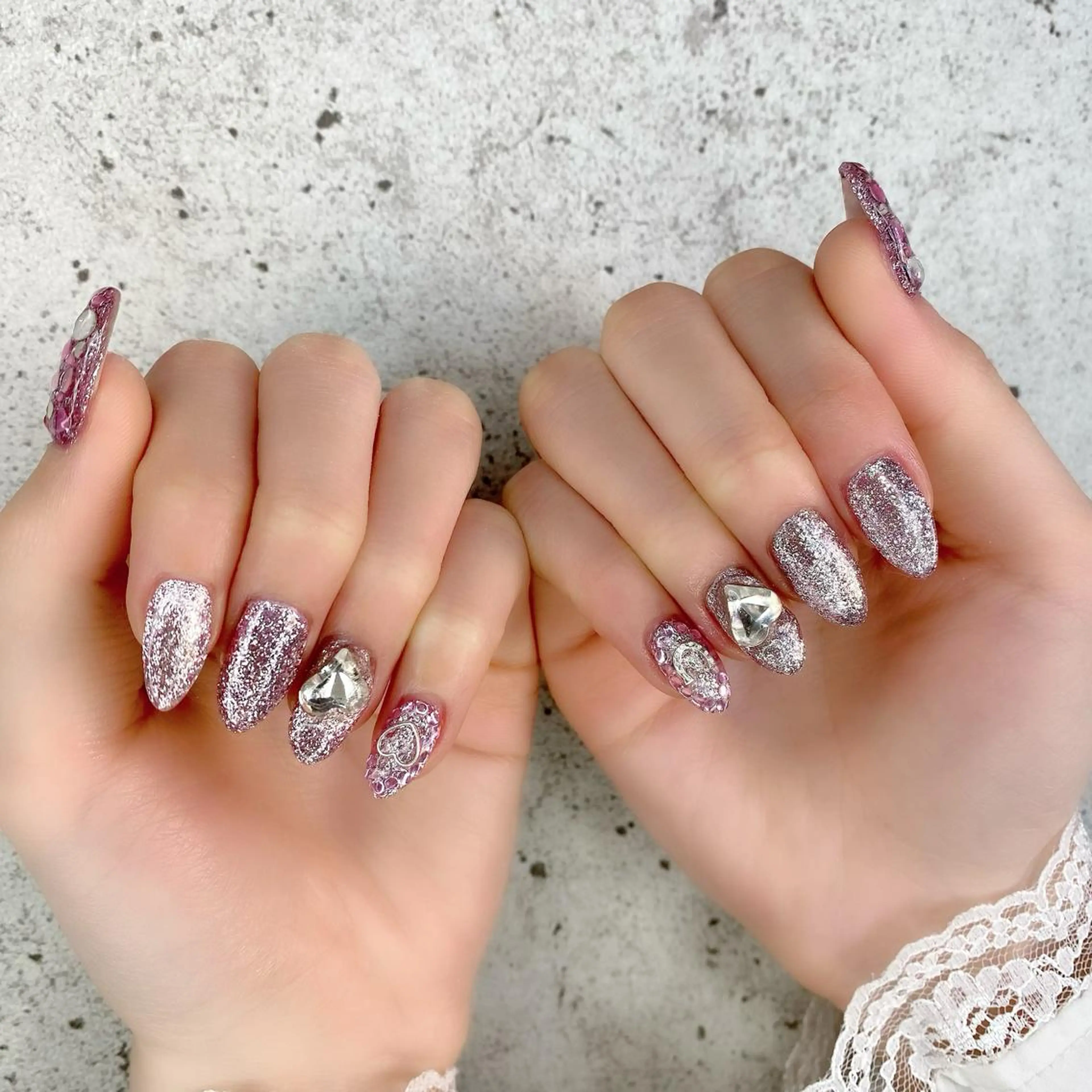 セミロング カラー パーマ ヘアアレンジ メンズ キッズ ネイル マツエク・マツパ アイブロウ ピンクカラー カラーマツエク 入学式 卒業式のヘアスタイル 入学式 ハンドネイル Salon Ｋのネイルデザイン