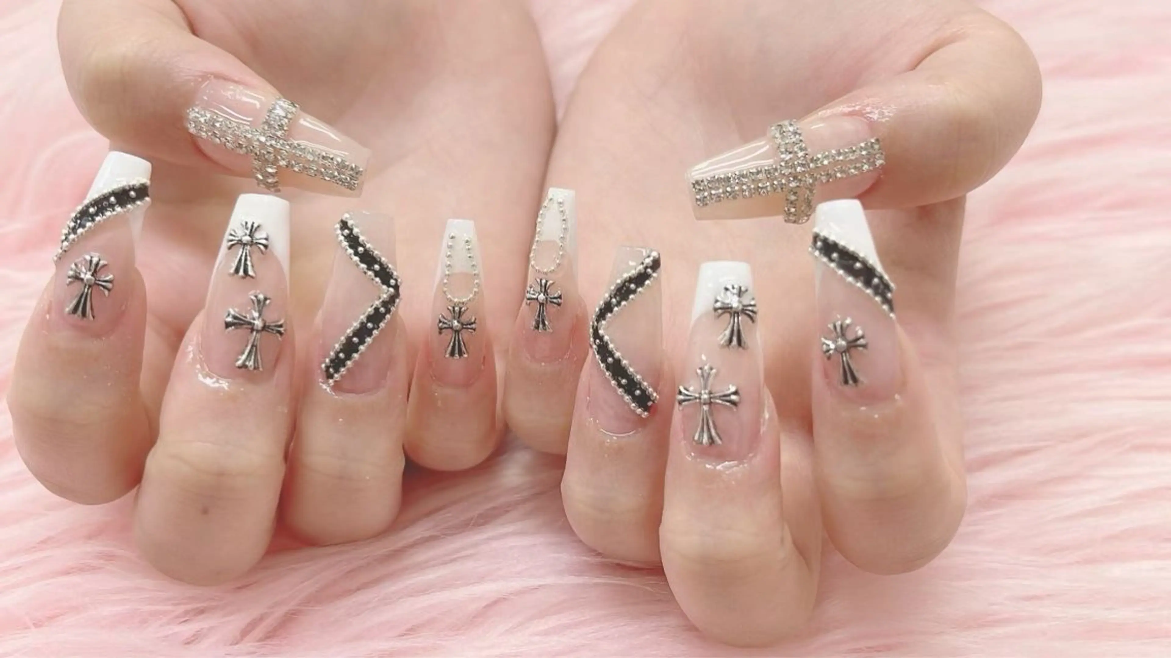 ネイル ハンドネイル 💜MIYA nail川崎店のネイルデザイン