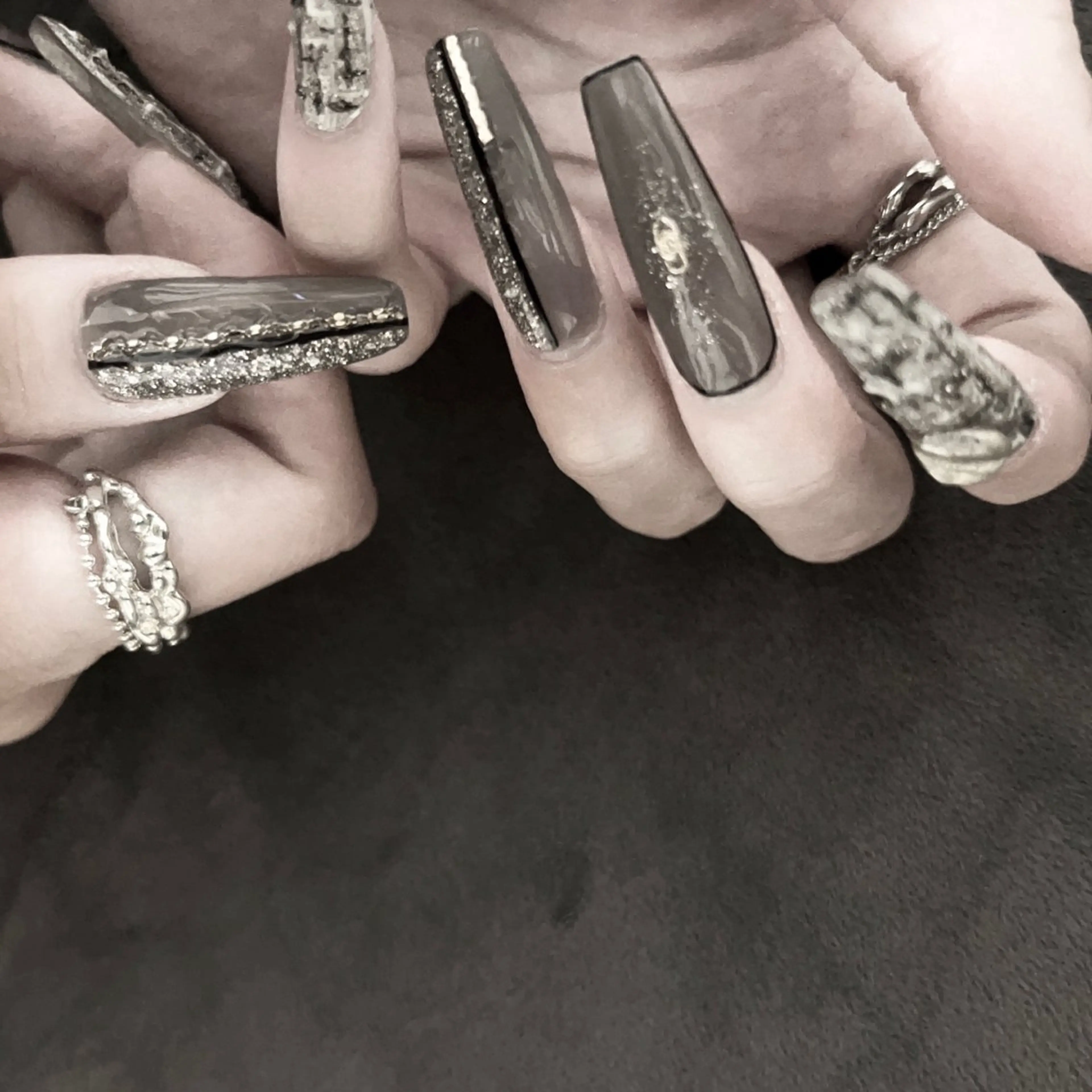 ネイル ジェルネイル ロングネイル ニュアンスネイル パラジェル ツイードネイル ハンドネイル ハンドケア she nail studio所属・パラジェル/スカルプ salonOerbaのネイルデザイン