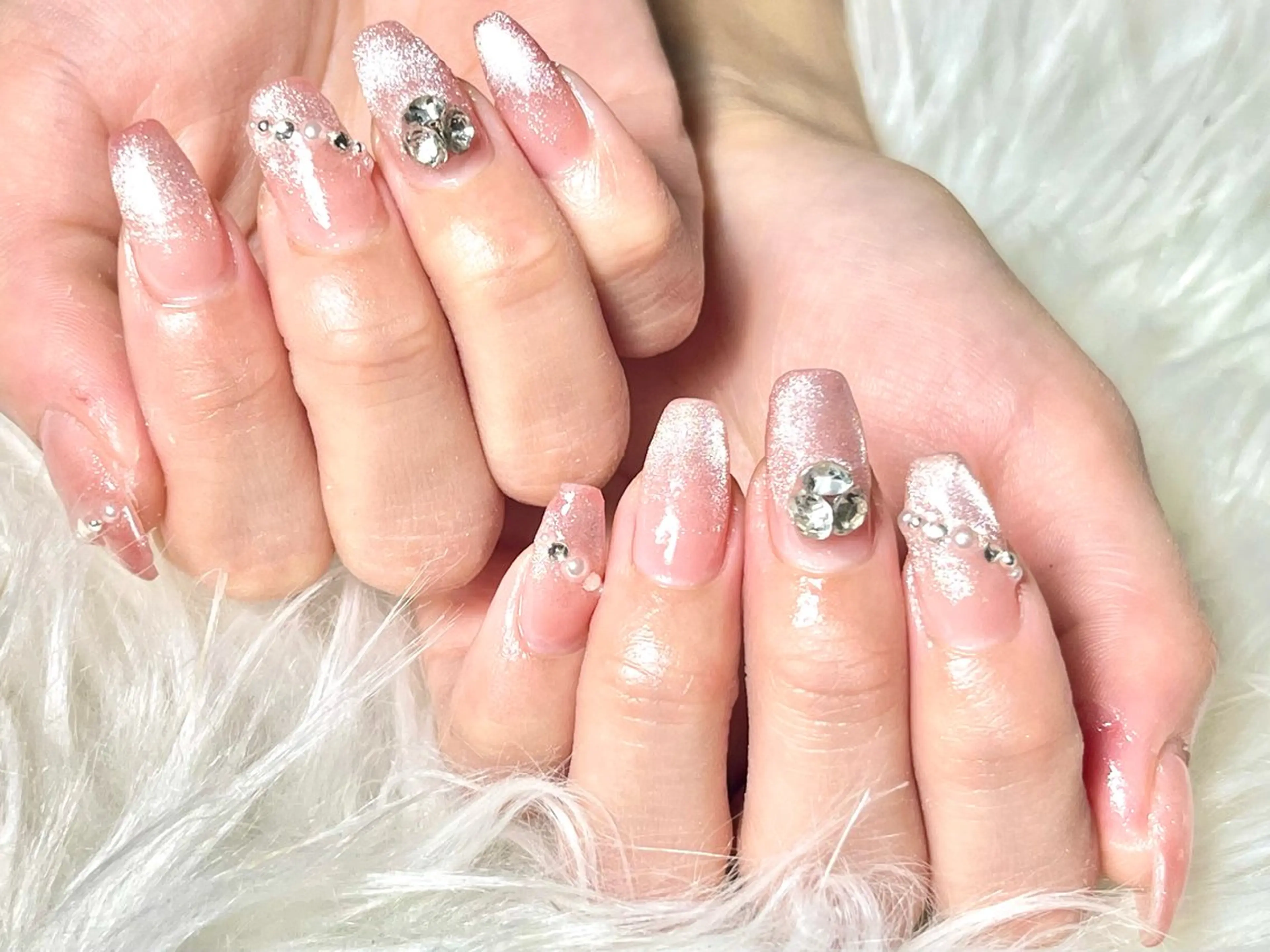 ネイル hohomi .のネイルデザイン