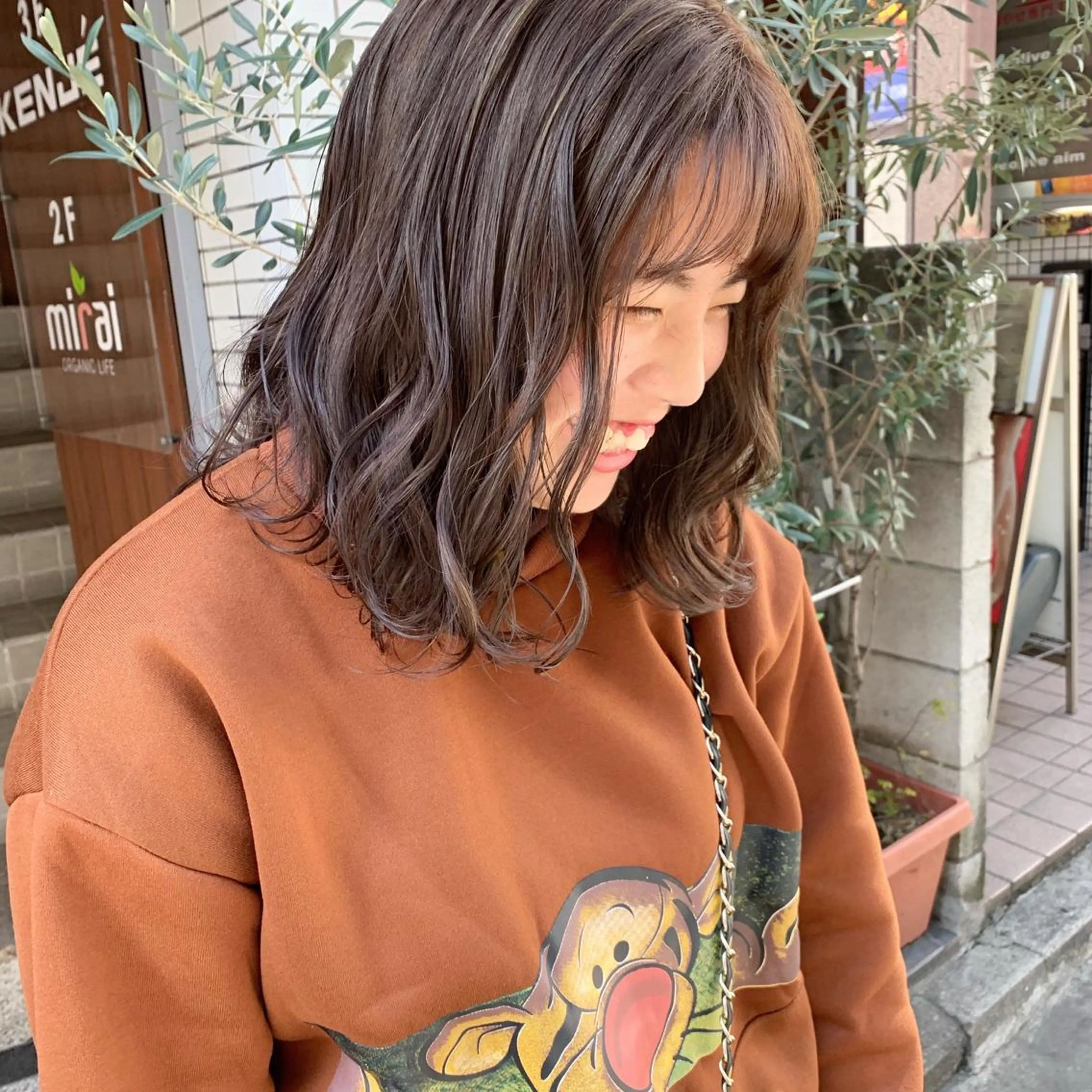 ミディアム カラー ヘアアレンジ 🫧透明感カラー/ ボブ/小笠原汐海🪽のヘアスタイル